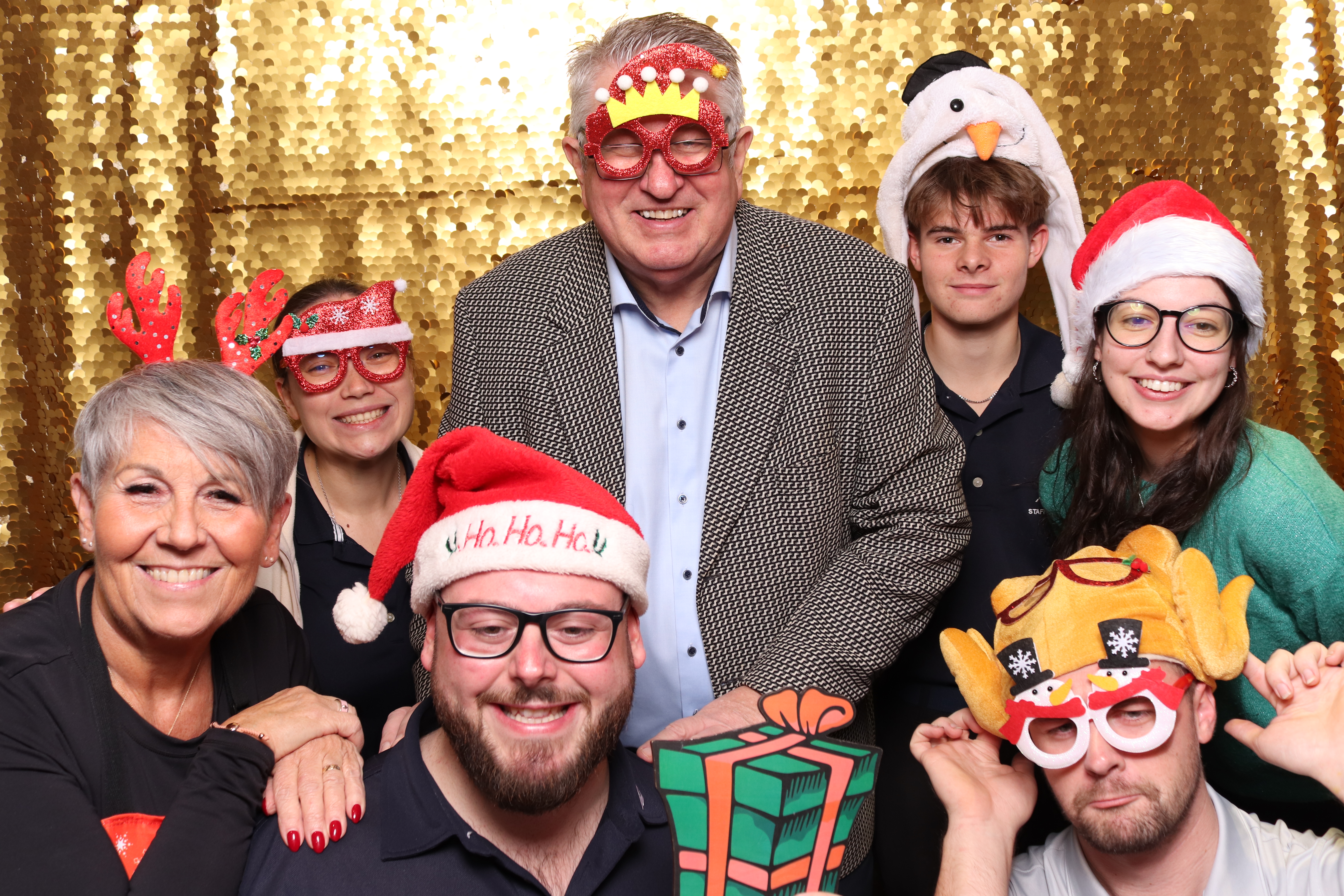 Kendall/Jubilee Christmas Party  | View more photos from the event at gallery.pbooth.co.uk/u/ThePboothCompany/KendallJubilee-Christmas-Party-0