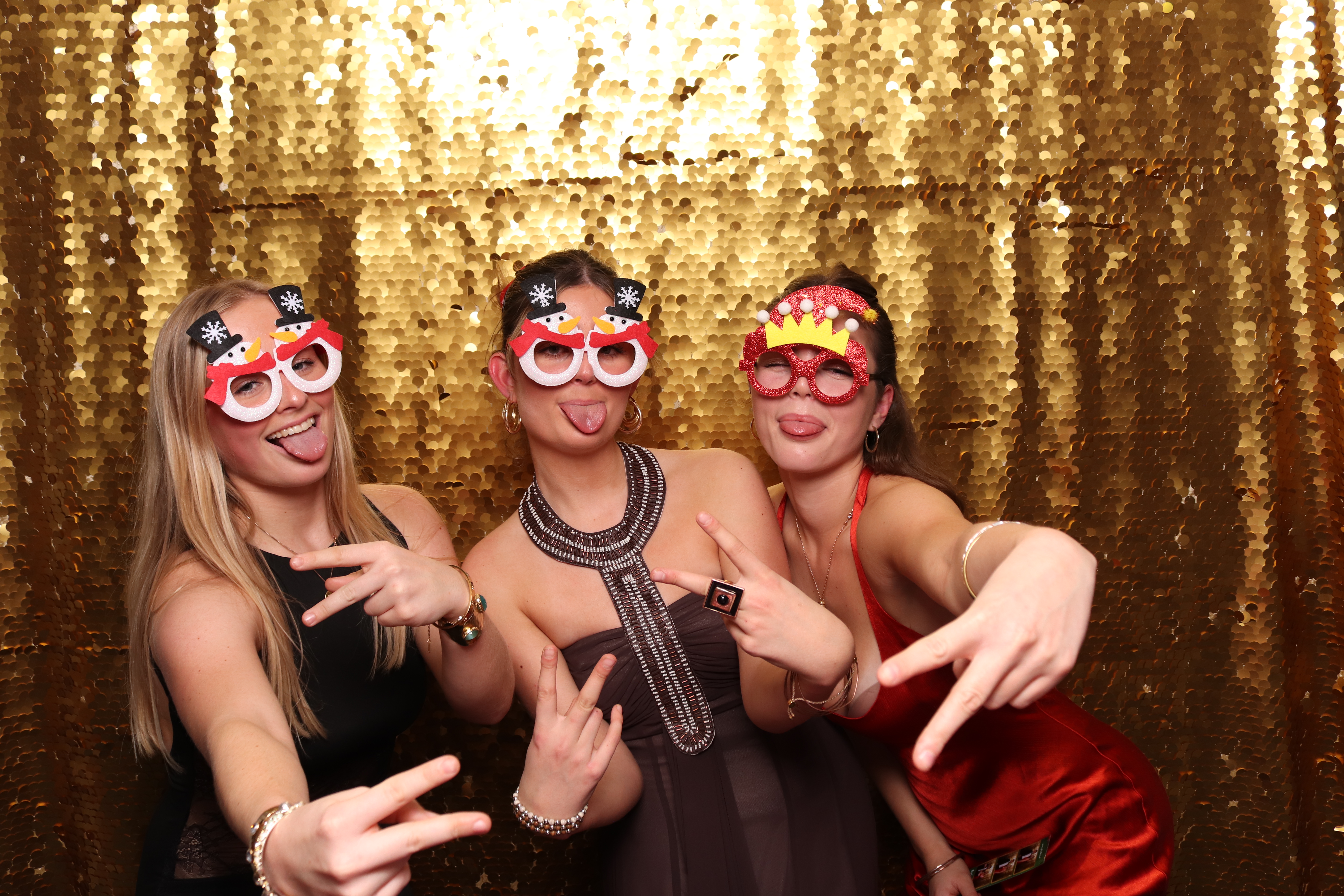 Kendall/Jubilee Christmas Party  | View more photos from the event at gallery.pbooth.co.uk/u/ThePboothCompany/KendallJubilee-Christmas-Party-0