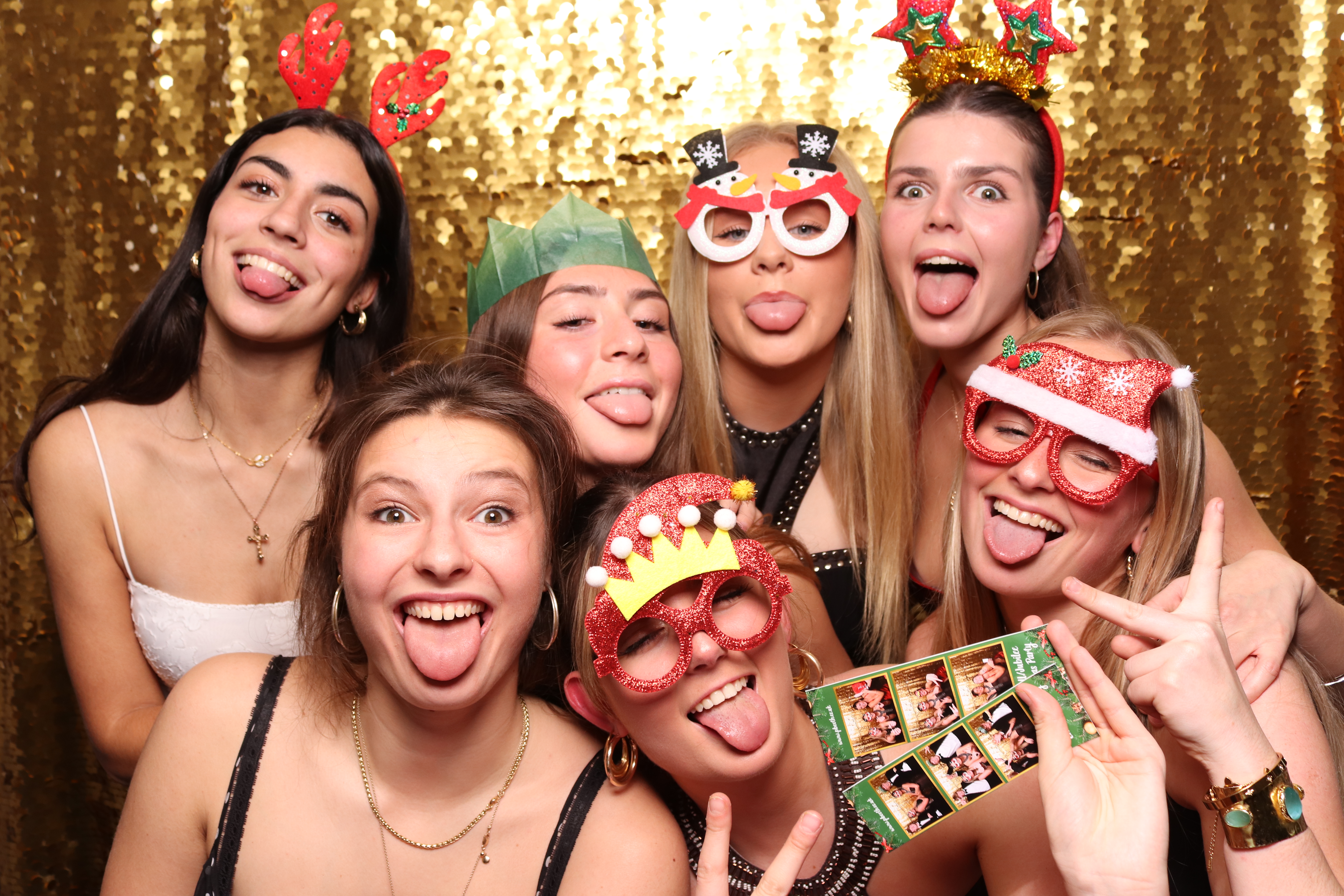 Kendall/Jubilee Christmas Party  | View more photos from the event at gallery.pbooth.co.uk/u/ThePboothCompany/KendallJubilee-Christmas-Party-0