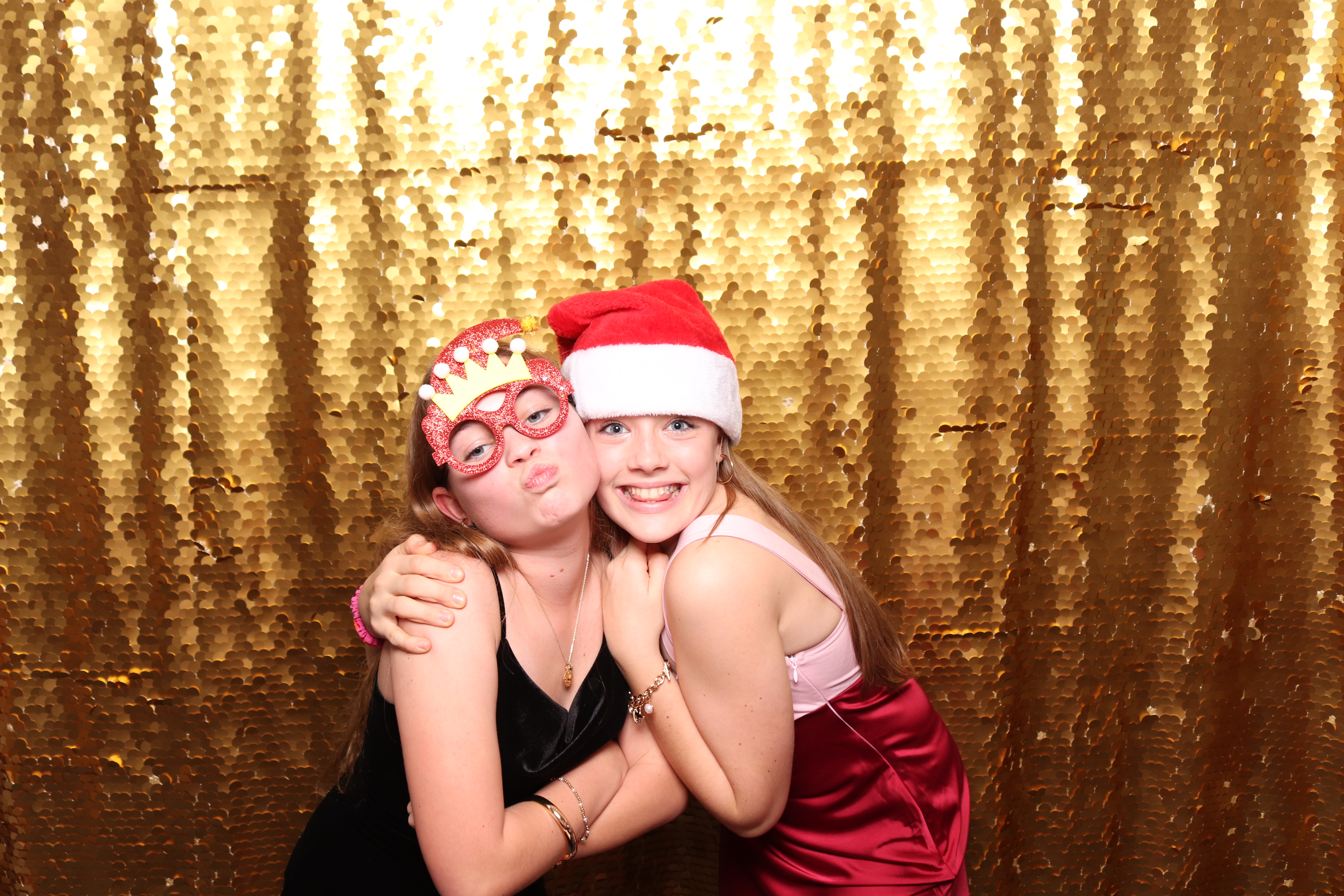 Kendall/Jubilee Christmas Party  | View more photos from the event at gallery.pbooth.co.uk/u/ThePboothCompany/KendallJubilee-Christmas-Party-0