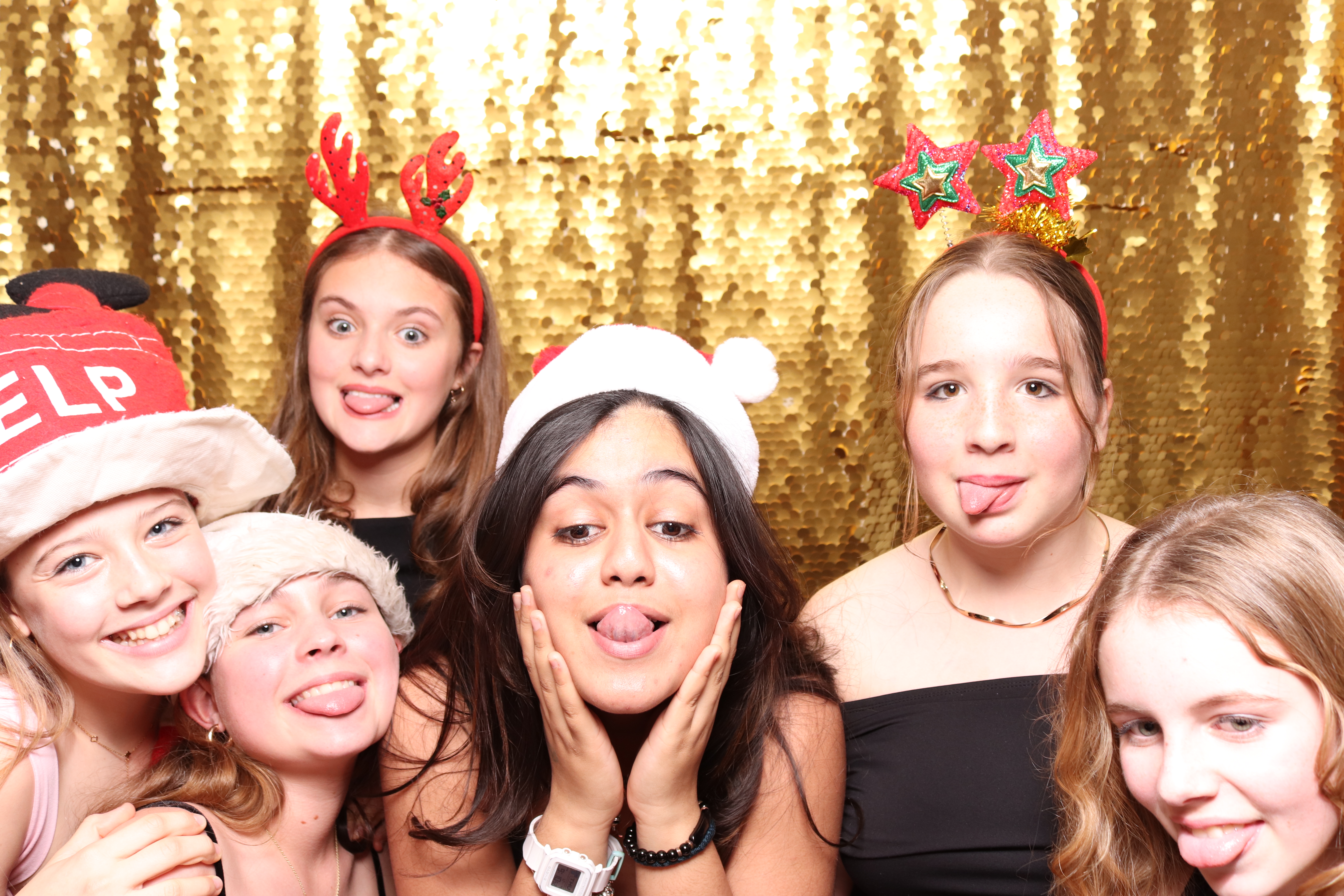 Kendall/Jubilee Christmas Party  | View more photos from the event at gallery.pbooth.co.uk/u/ThePboothCompany/KendallJubilee-Christmas-Party-0