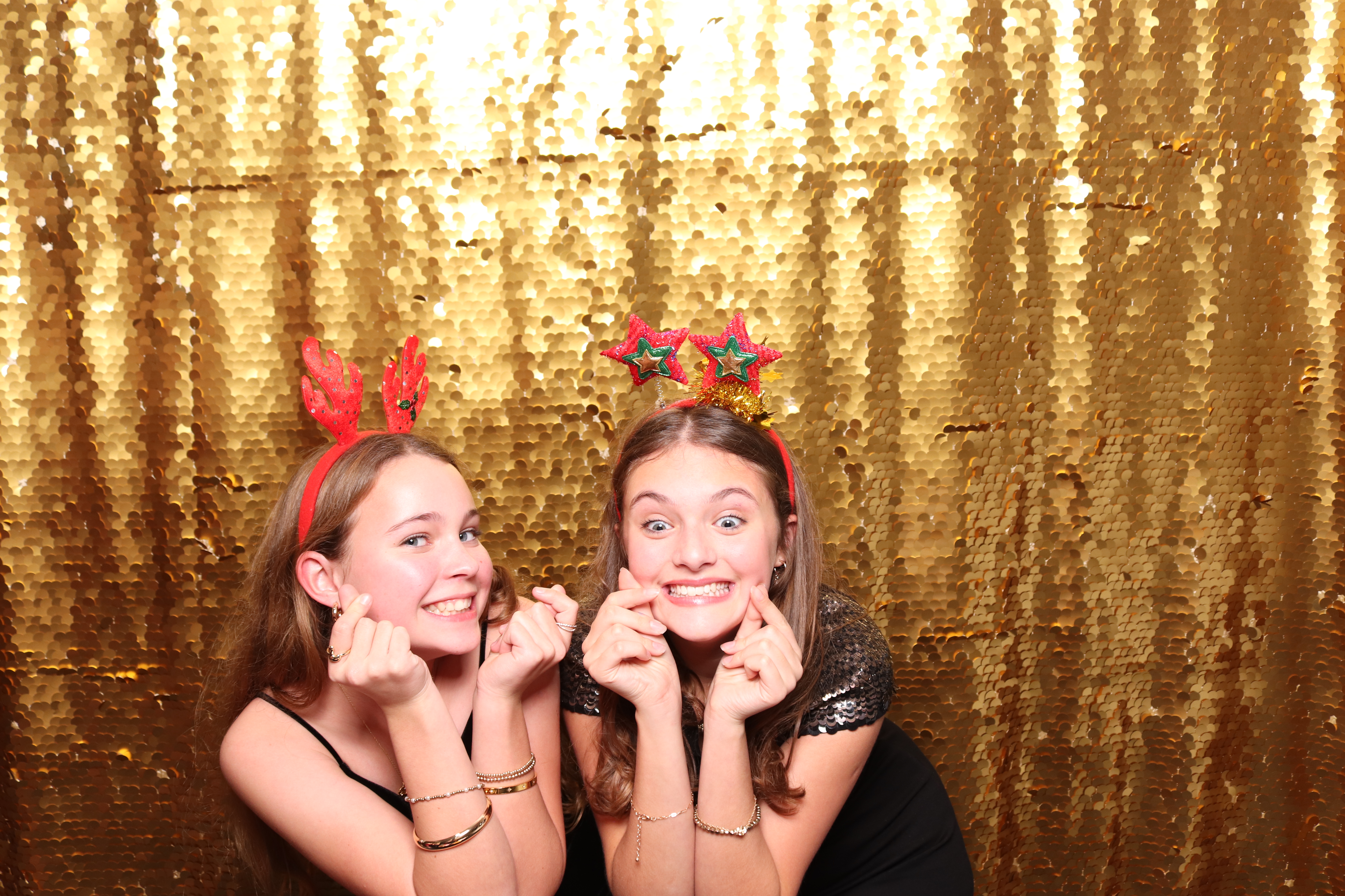 Kendall/Jubilee Christmas Party  | View more photos from the event at gallery.pbooth.co.uk/u/ThePboothCompany/KendallJubilee-Christmas-Party-0