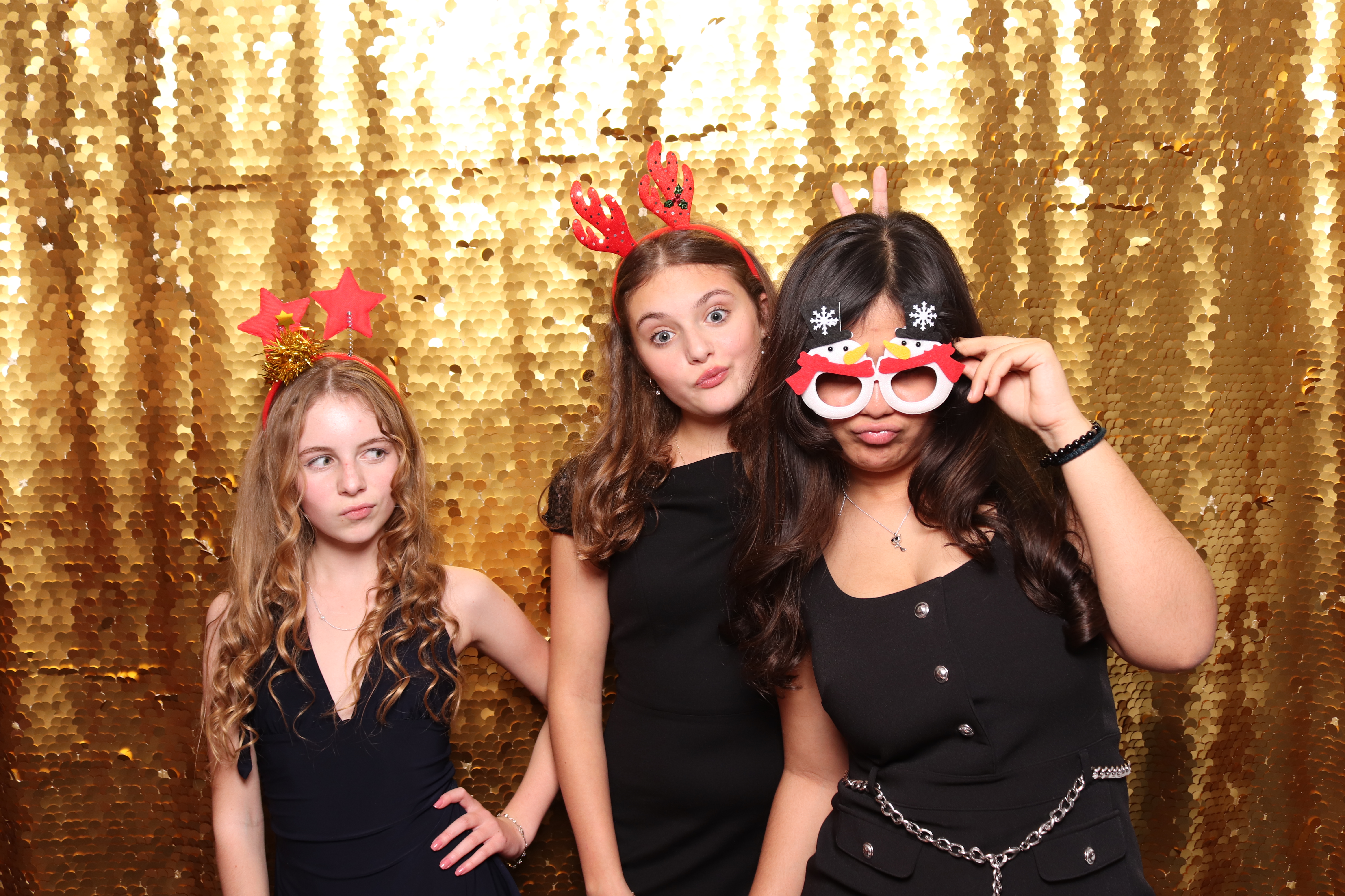 Kendall/Jubilee Christmas Party  | View more photos from the event at gallery.pbooth.co.uk/u/ThePboothCompany/KendallJubilee-Christmas-Party-0