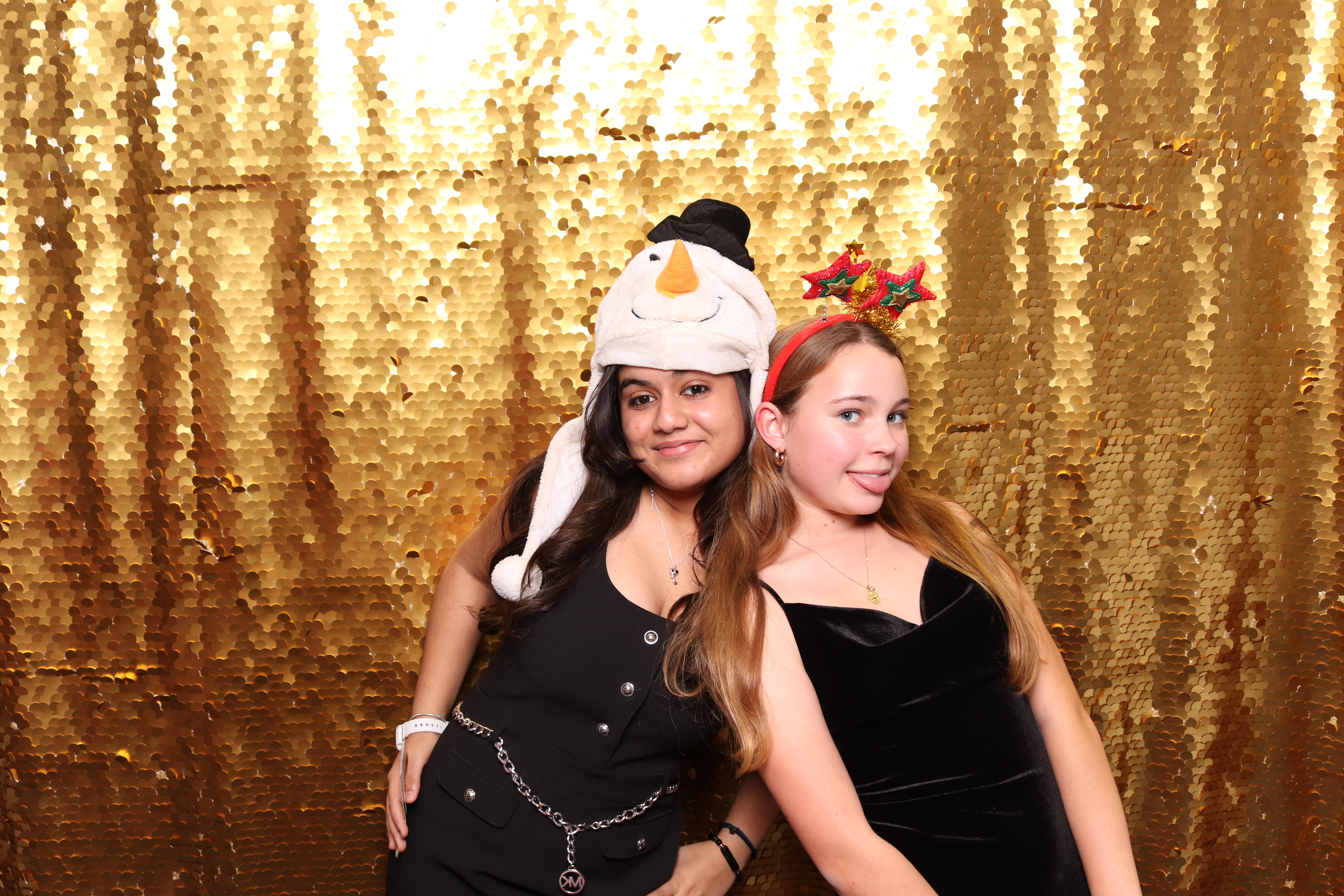 Kendall/Jubilee Christmas Party  | View more photos from the event at gallery.pbooth.co.uk/u/ThePboothCompany/KendallJubilee-Christmas-Party-0