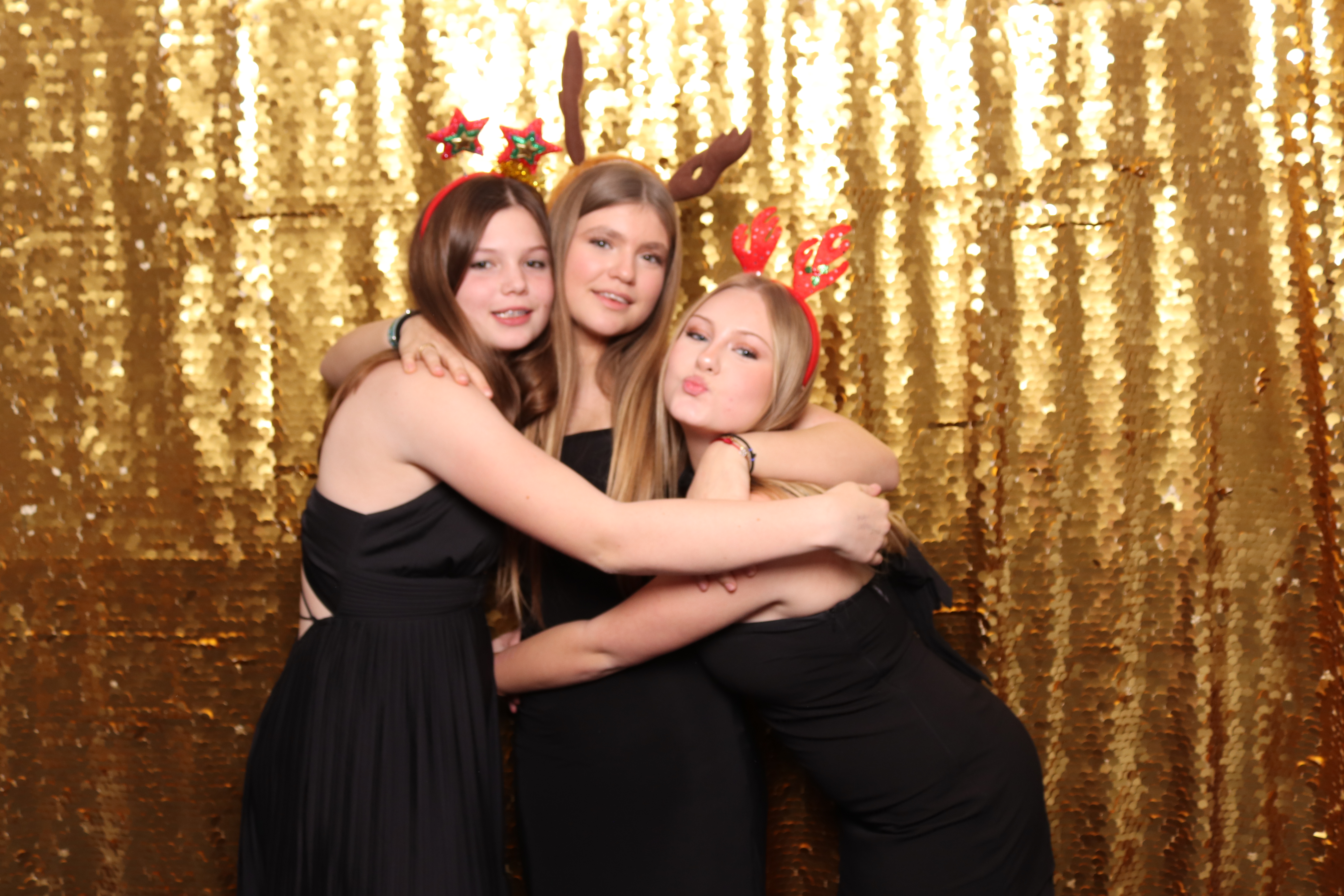 Kendall/Jubilee Christmas Party  | View more photos from the event at gallery.pbooth.co.uk/u/ThePboothCompany/KendallJubilee-Christmas-Party-0