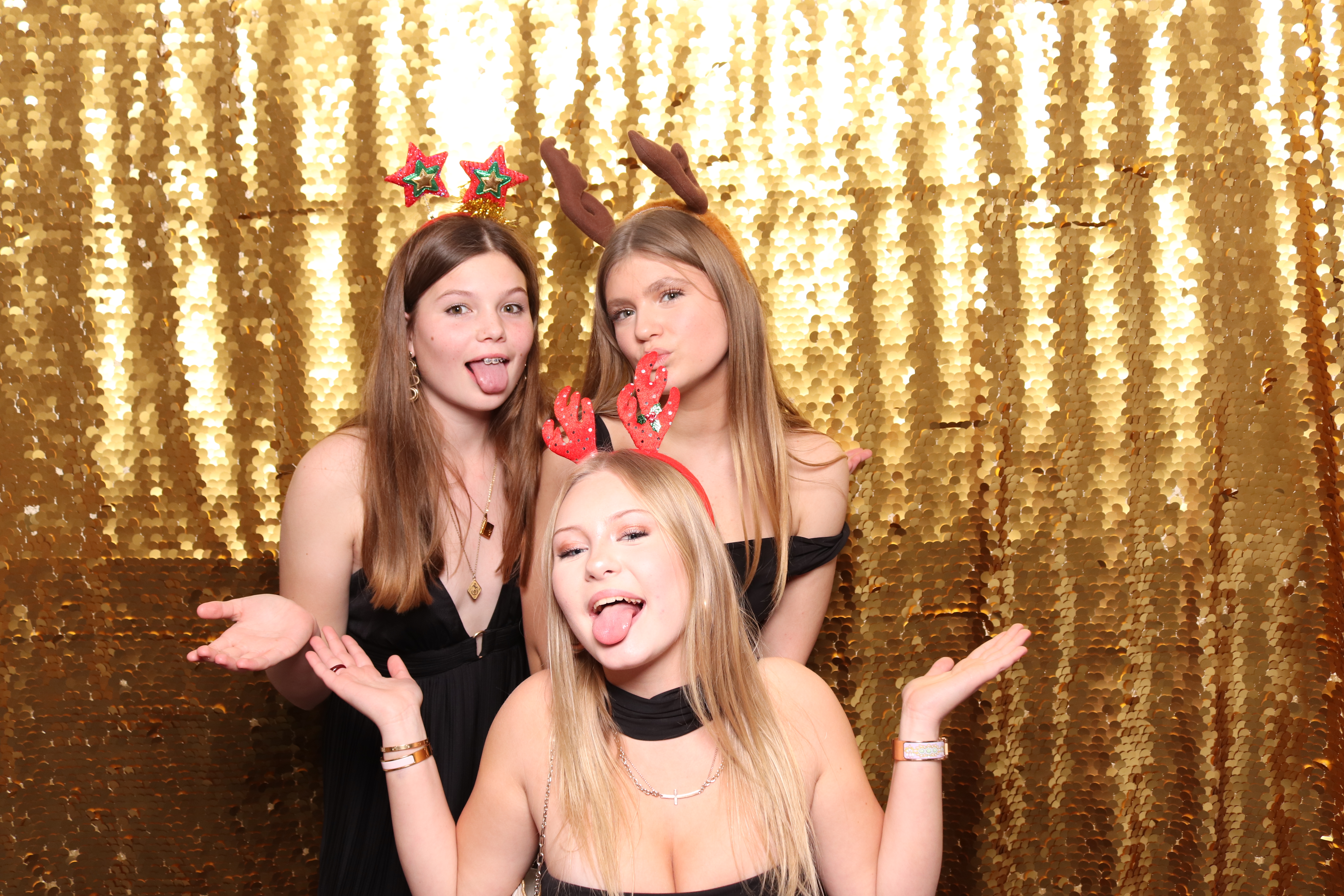 Kendall/Jubilee Christmas Party  | View more photos from the event at gallery.pbooth.co.uk/u/ThePboothCompany/KendallJubilee-Christmas-Party-0