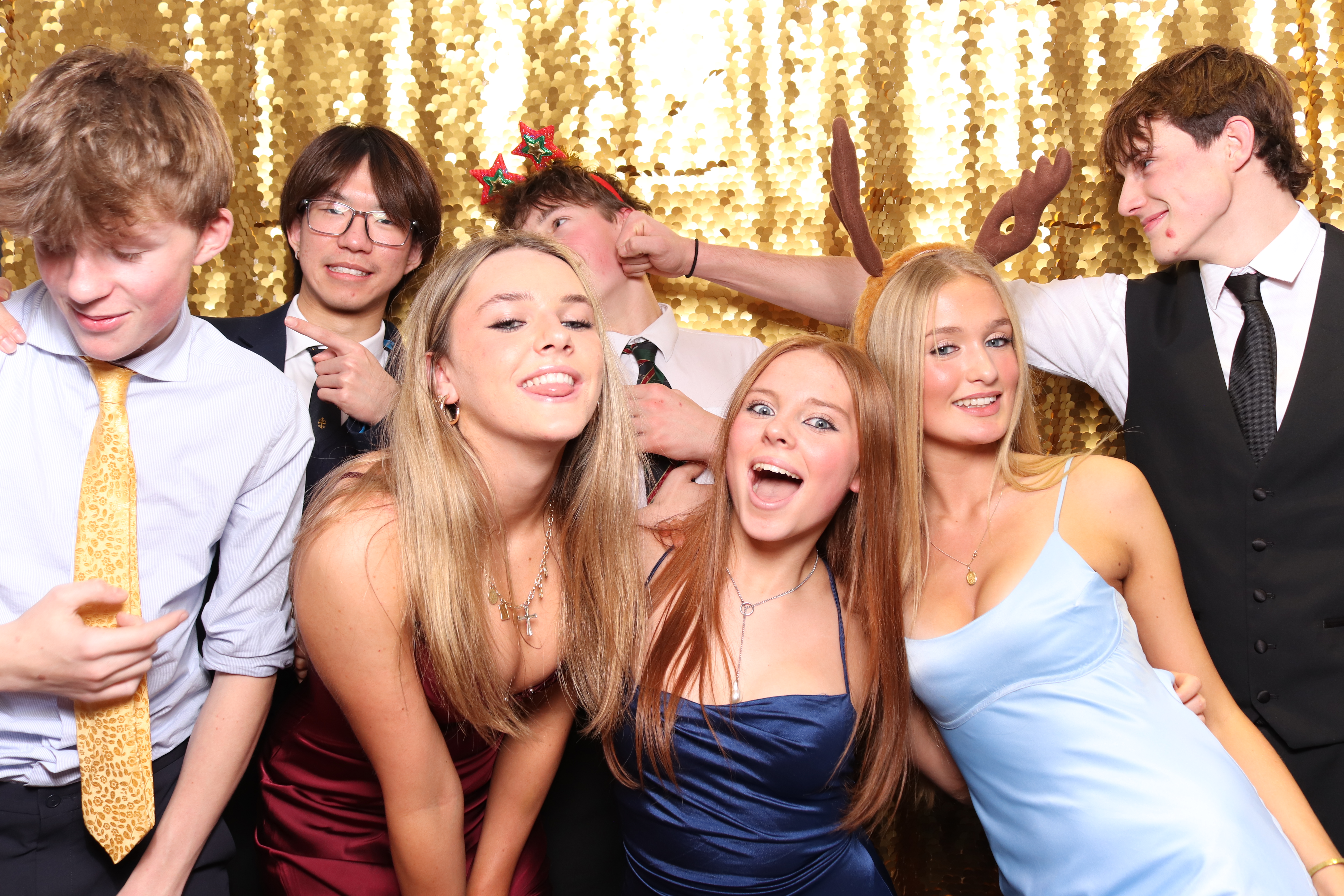 Kendall/Jubilee Christmas Party  | View more photos from the event at gallery.pbooth.co.uk/u/ThePboothCompany/KendallJubilee-Christmas-Party-0