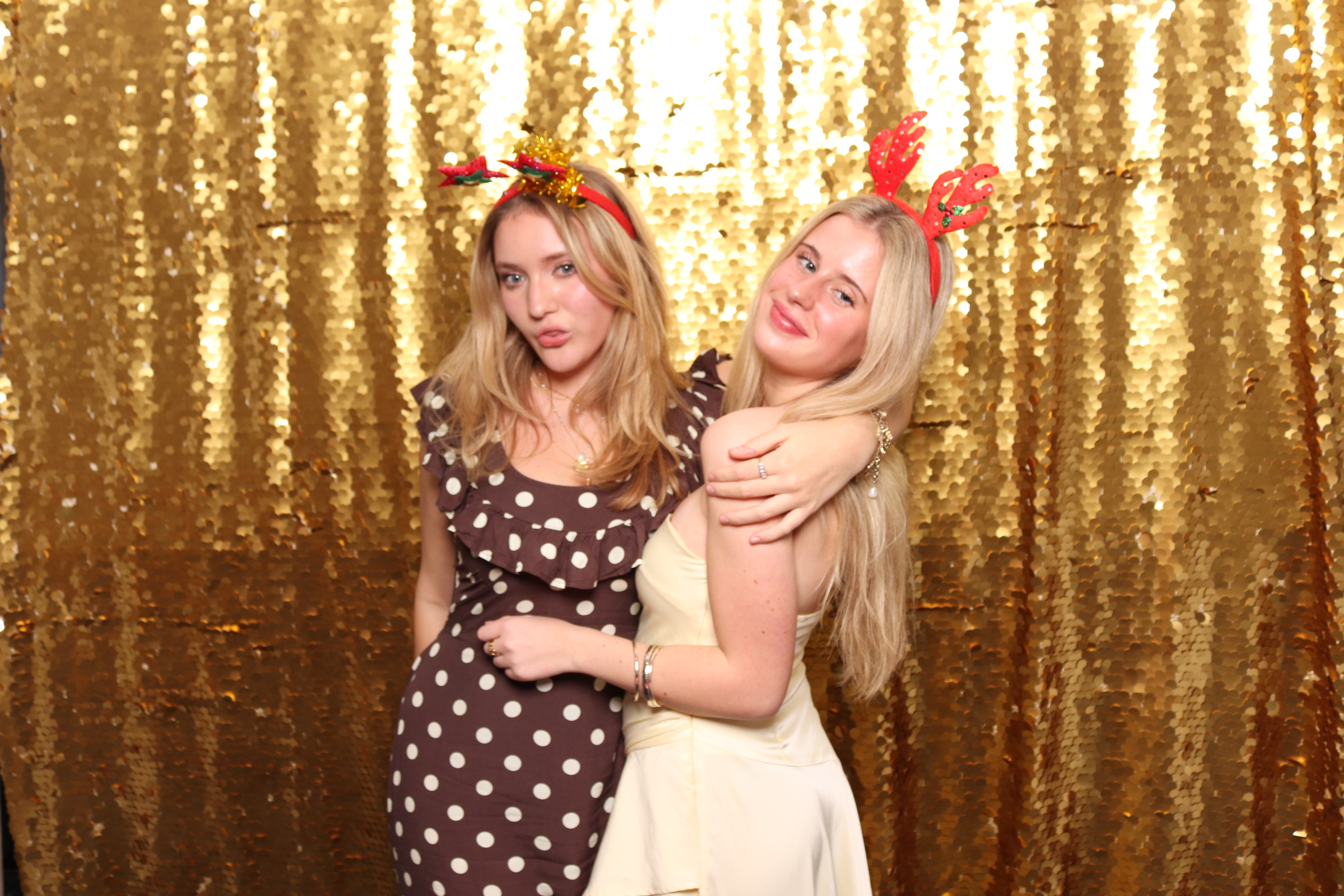 Kendall/Jubilee Christmas Party  | View more photos from the event at gallery.pbooth.co.uk/u/ThePboothCompany/KendallJubilee-Christmas-Party-0