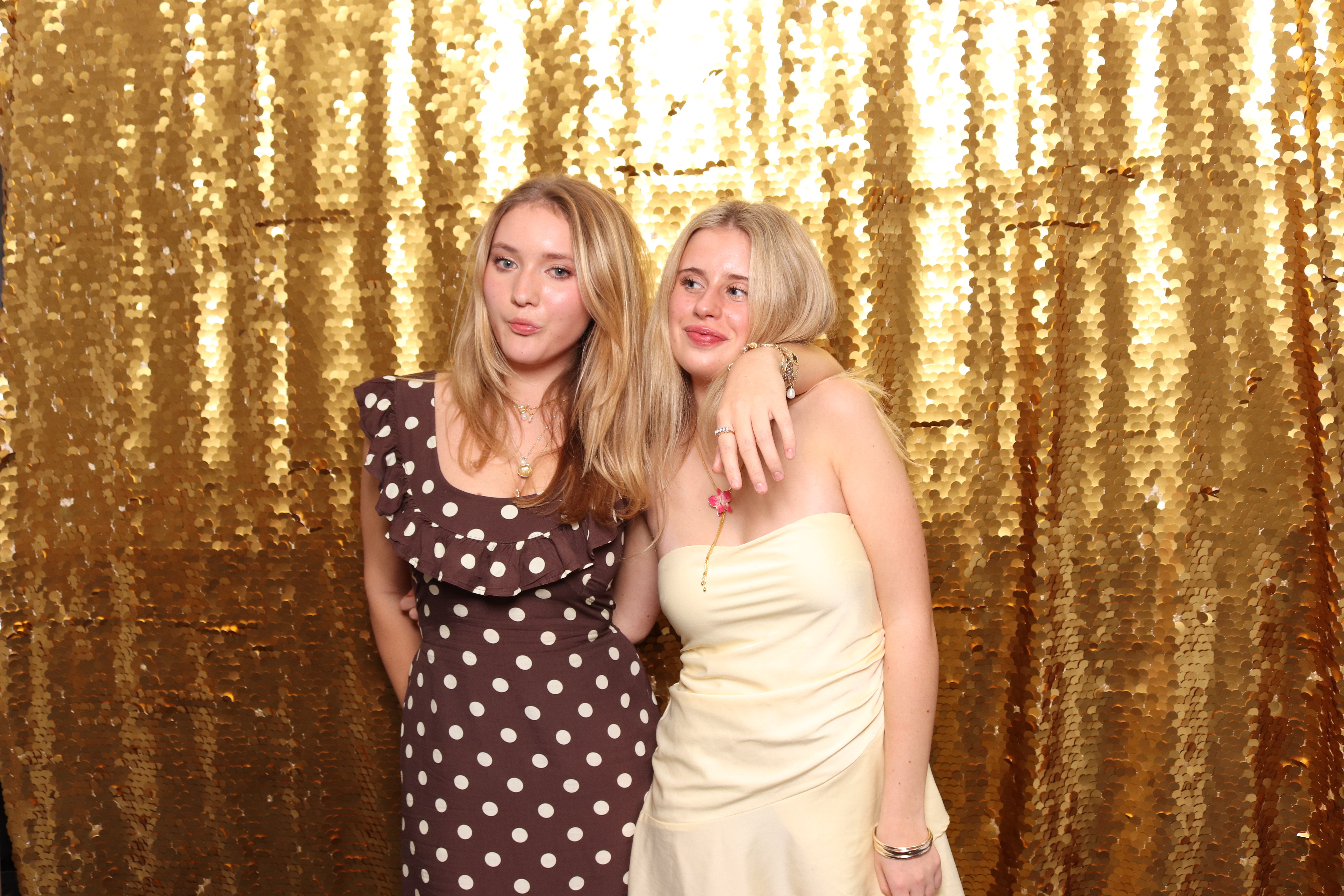 Kendall/Jubilee Christmas Party  | View more photos from the event at gallery.pbooth.co.uk/u/ThePboothCompany/KendallJubilee-Christmas-Party-0