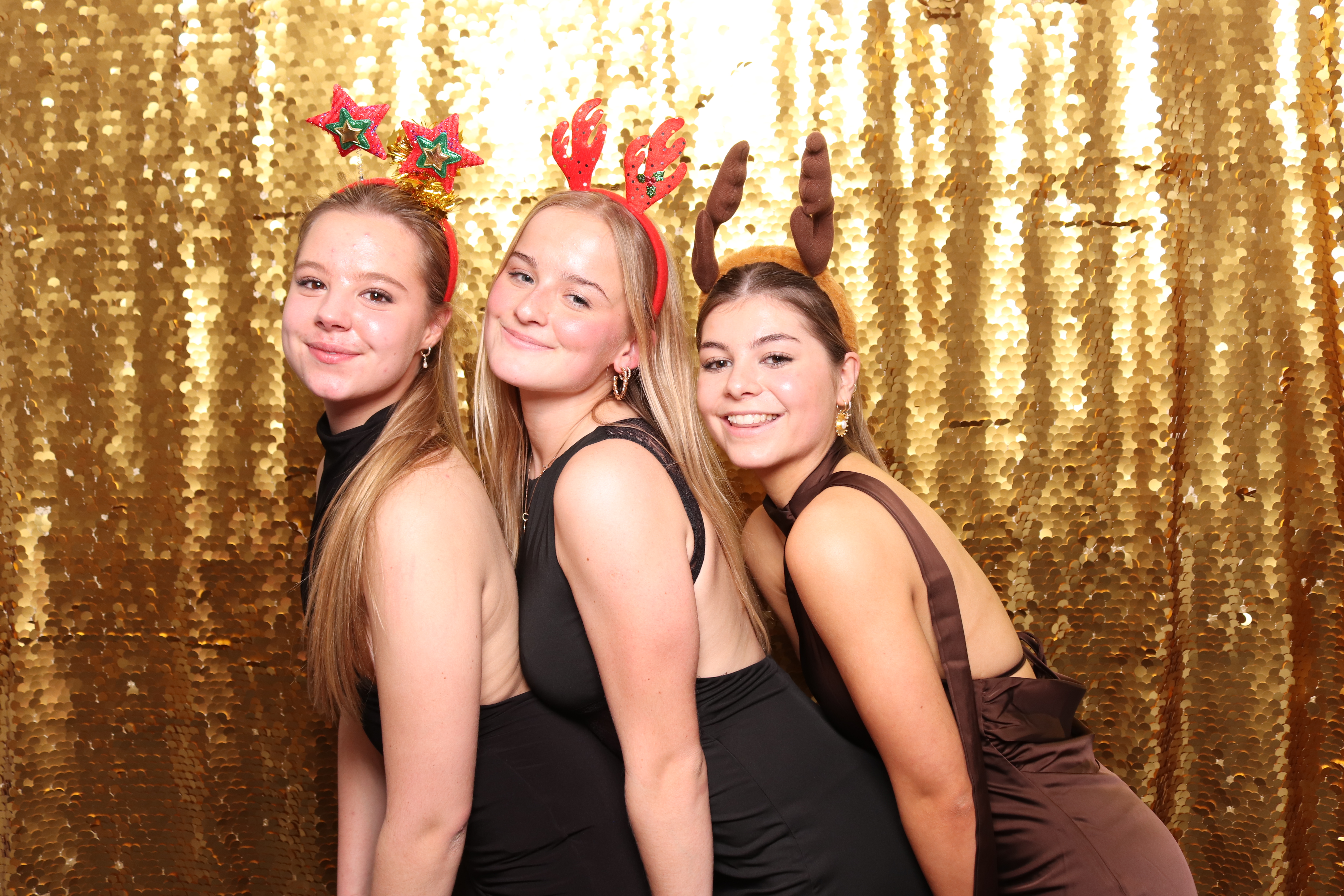 Kendall/Jubilee Christmas Party  | View more photos from the event at gallery.pbooth.co.uk/u/ThePboothCompany/KendallJubilee-Christmas-Party-0