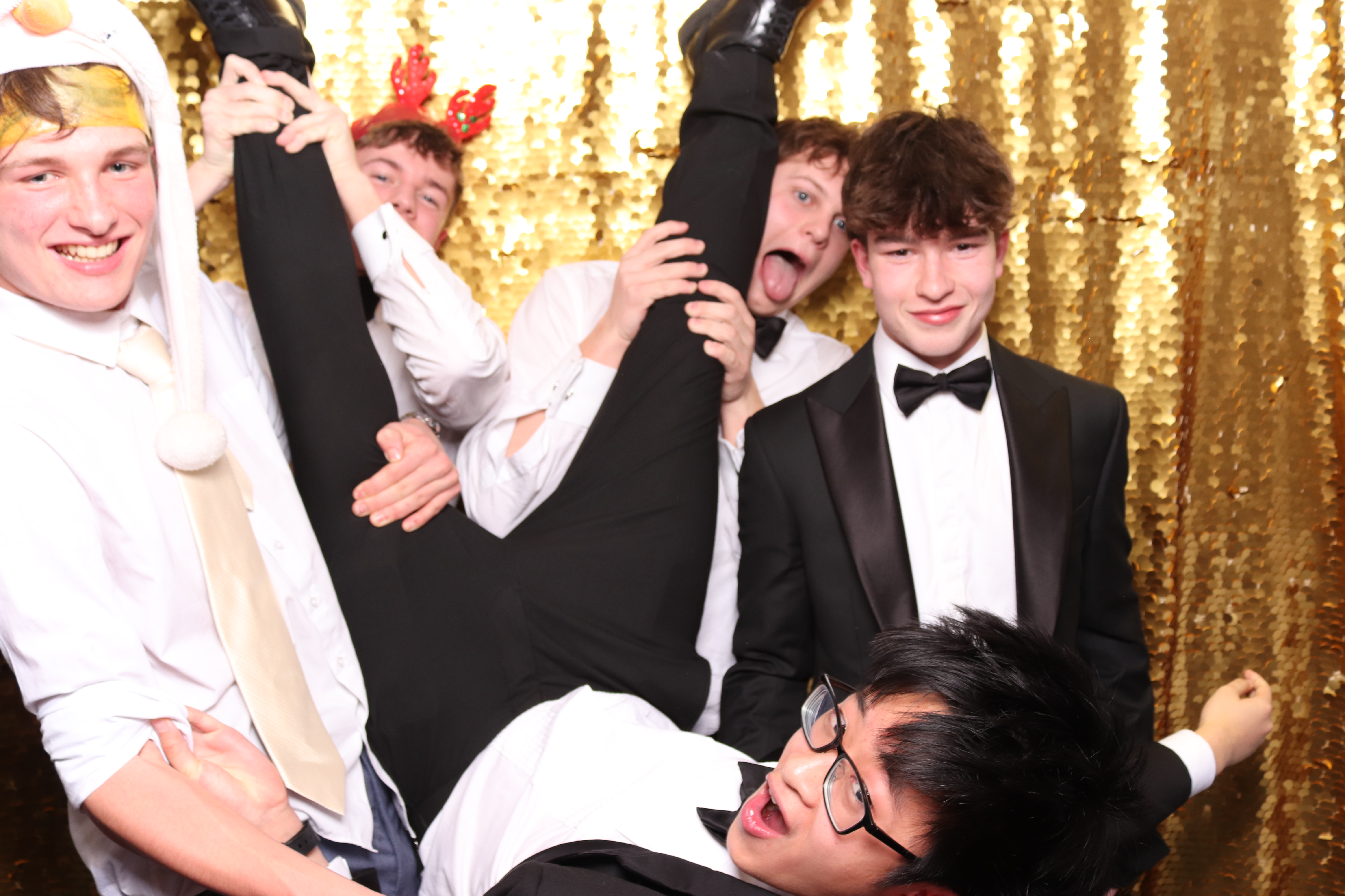 Kendall/Jubilee Christmas Party  | View more photos from the event at gallery.pbooth.co.uk/u/ThePboothCompany/KendallJubilee-Christmas-Party-0