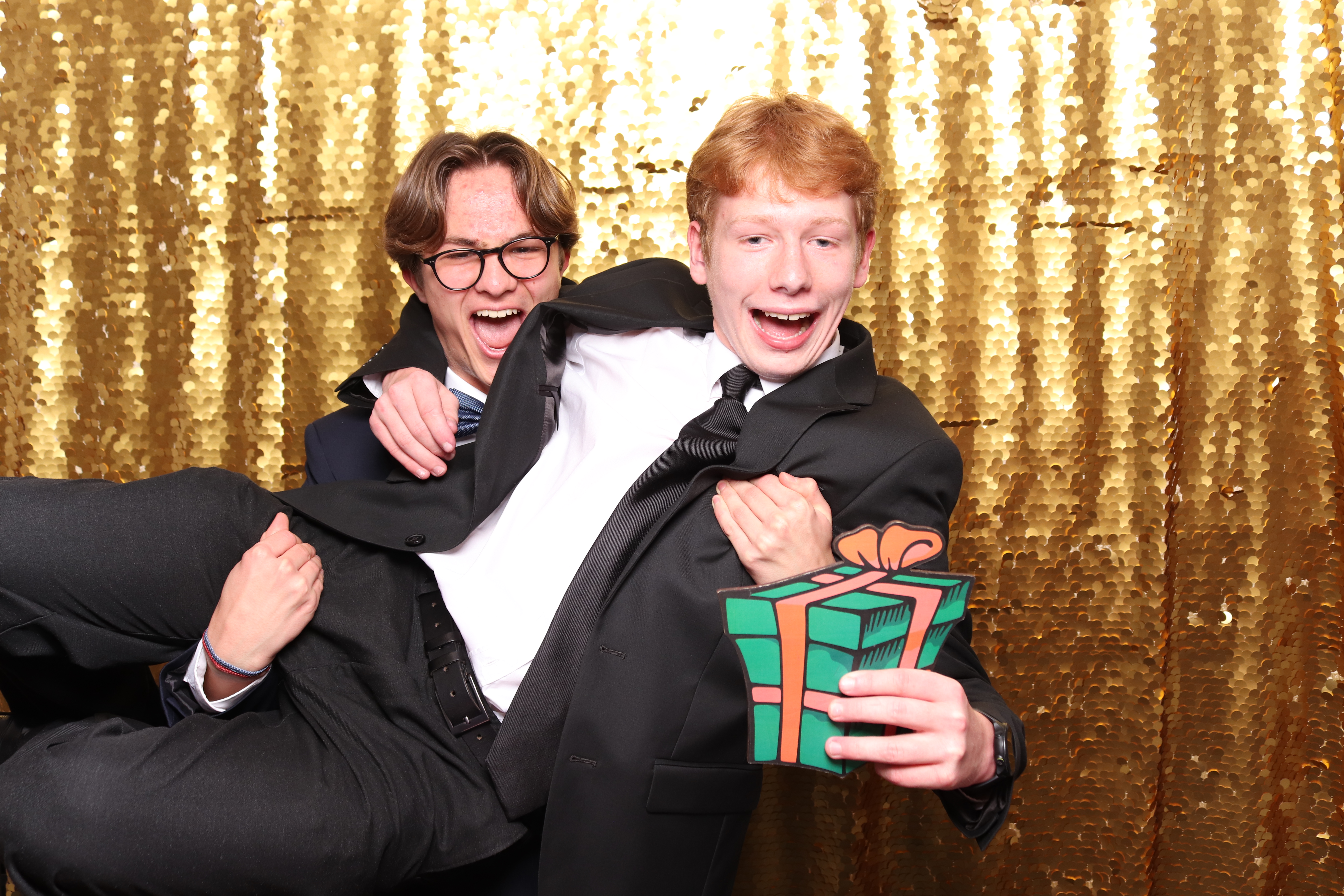 Kendall/Jubilee Christmas Party  | View more photos from the event at gallery.pbooth.co.uk/u/ThePboothCompany/KendallJubilee-Christmas-Party-0