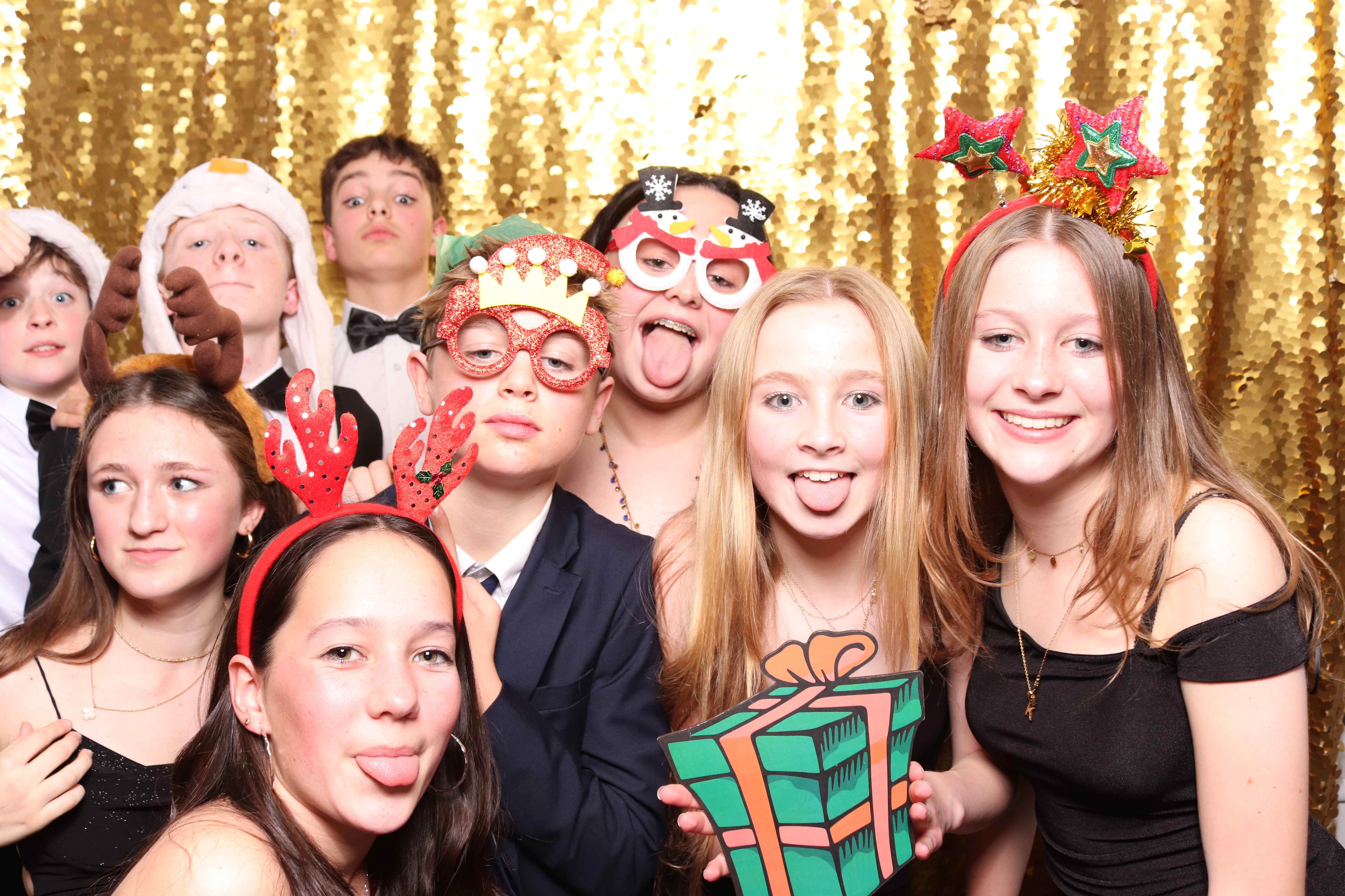 Kendall/Jubilee Christmas Party  | View more photos from the event at gallery.pbooth.co.uk/u/ThePboothCompany/KendallJubilee-Christmas-Party-0