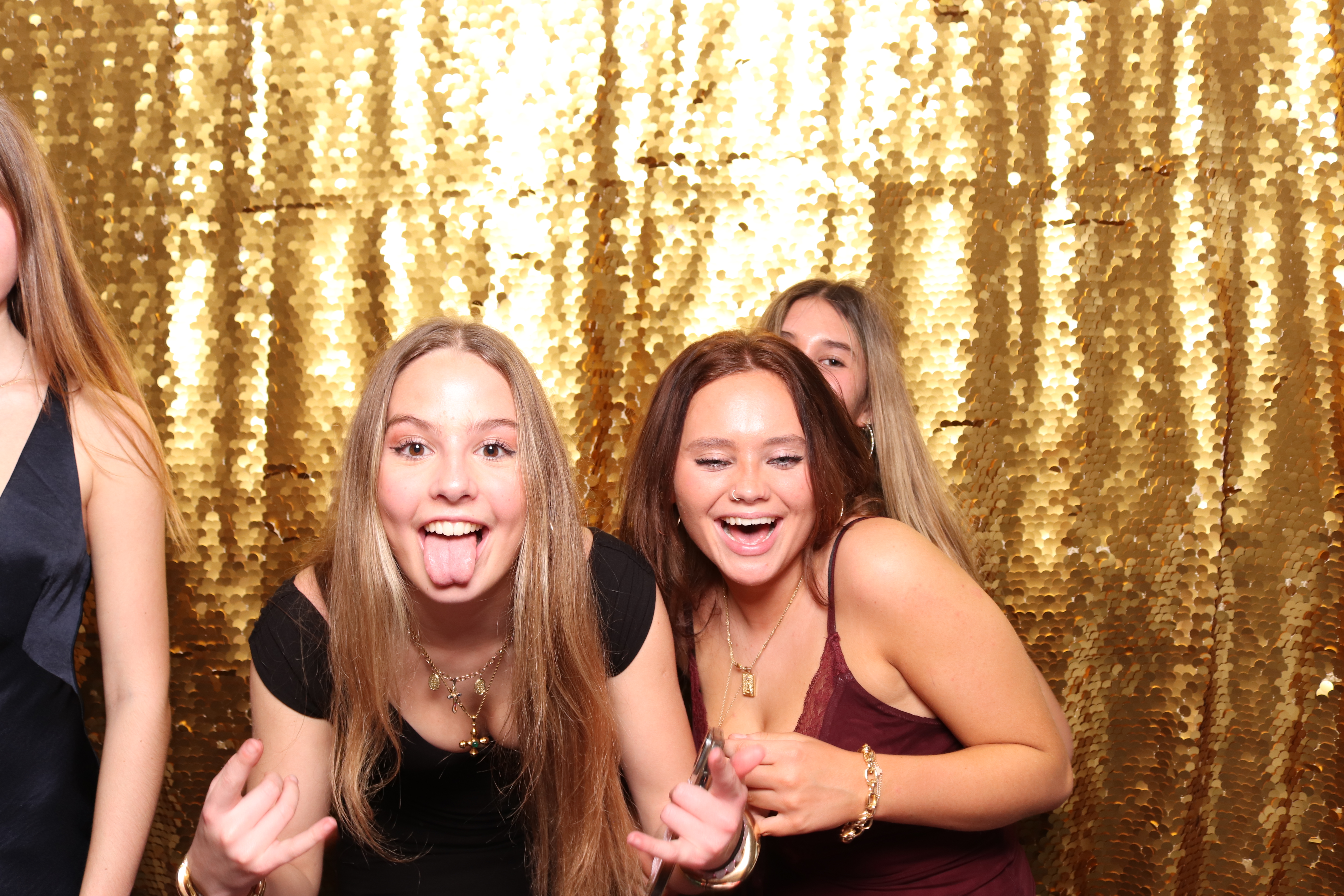 Kendall/Jubilee Christmas Party  | View more photos from the event at gallery.pbooth.co.uk/u/ThePboothCompany/KendallJubilee-Christmas-Party-0