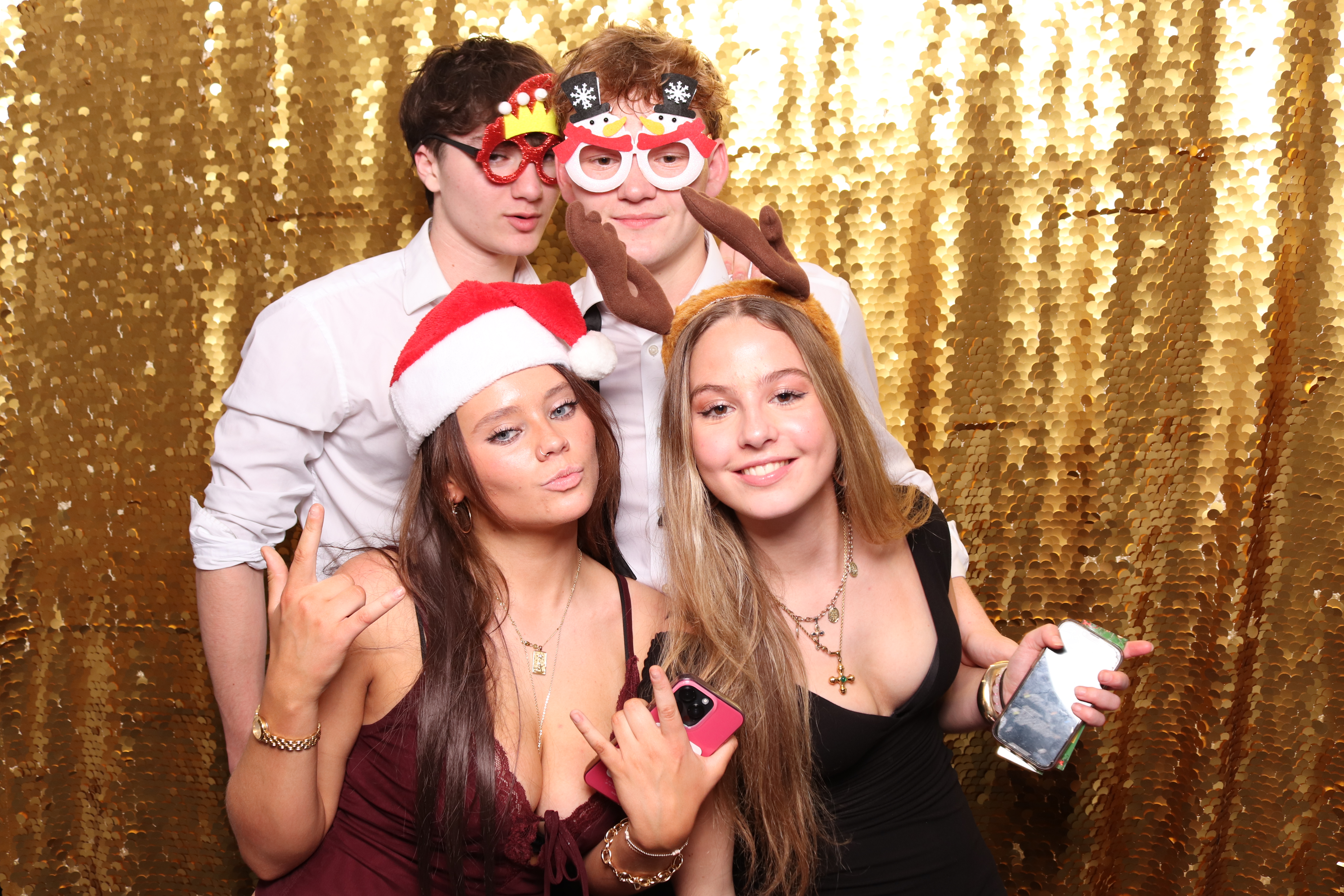 Kendall/Jubilee Christmas Party  | View more photos from the event at gallery.pbooth.co.uk/u/ThePboothCompany/KendallJubilee-Christmas-Party-0