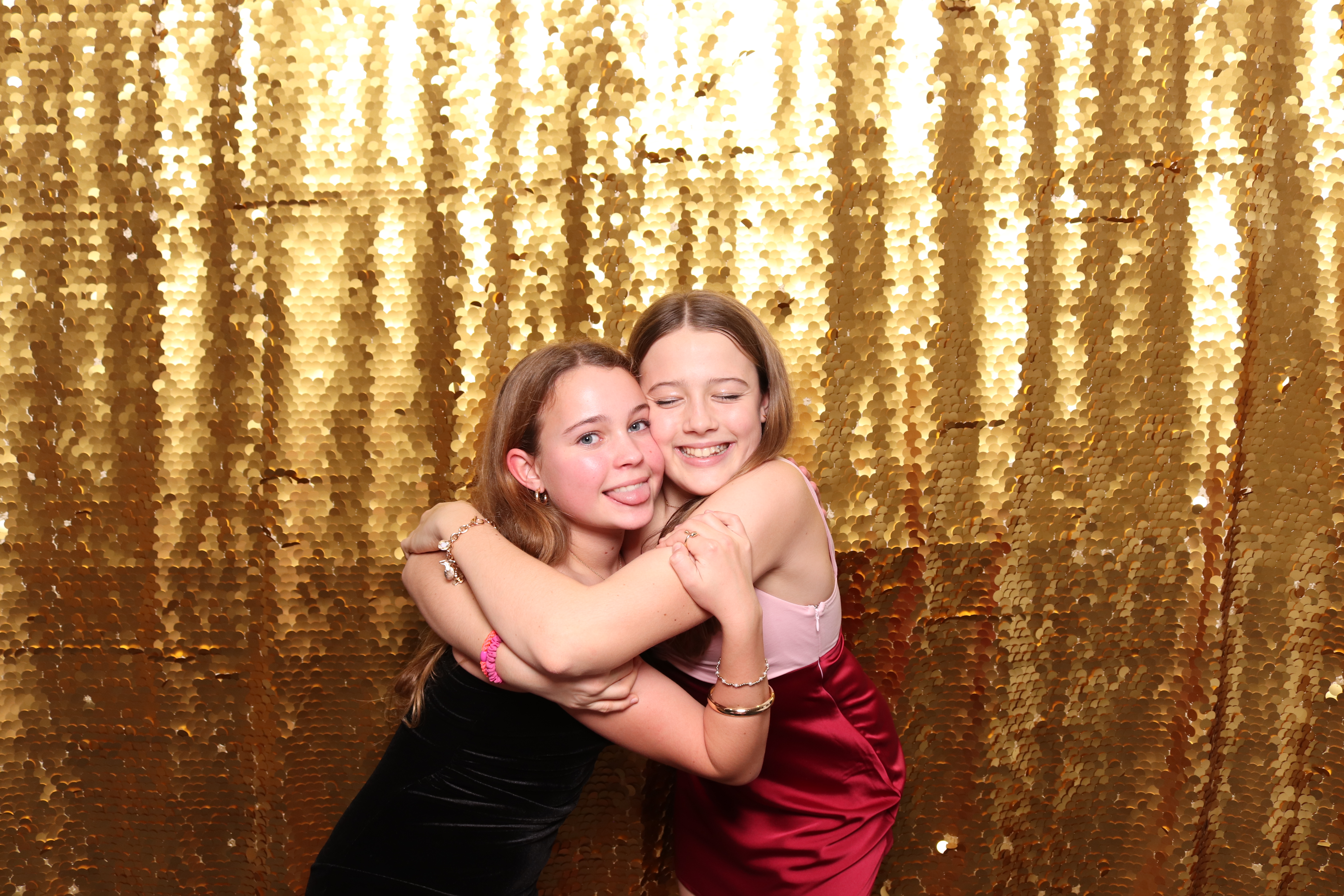 Kendall/Jubilee Christmas Party  | View more photos from the event at gallery.pbooth.co.uk/u/ThePboothCompany/KendallJubilee-Christmas-Party-0