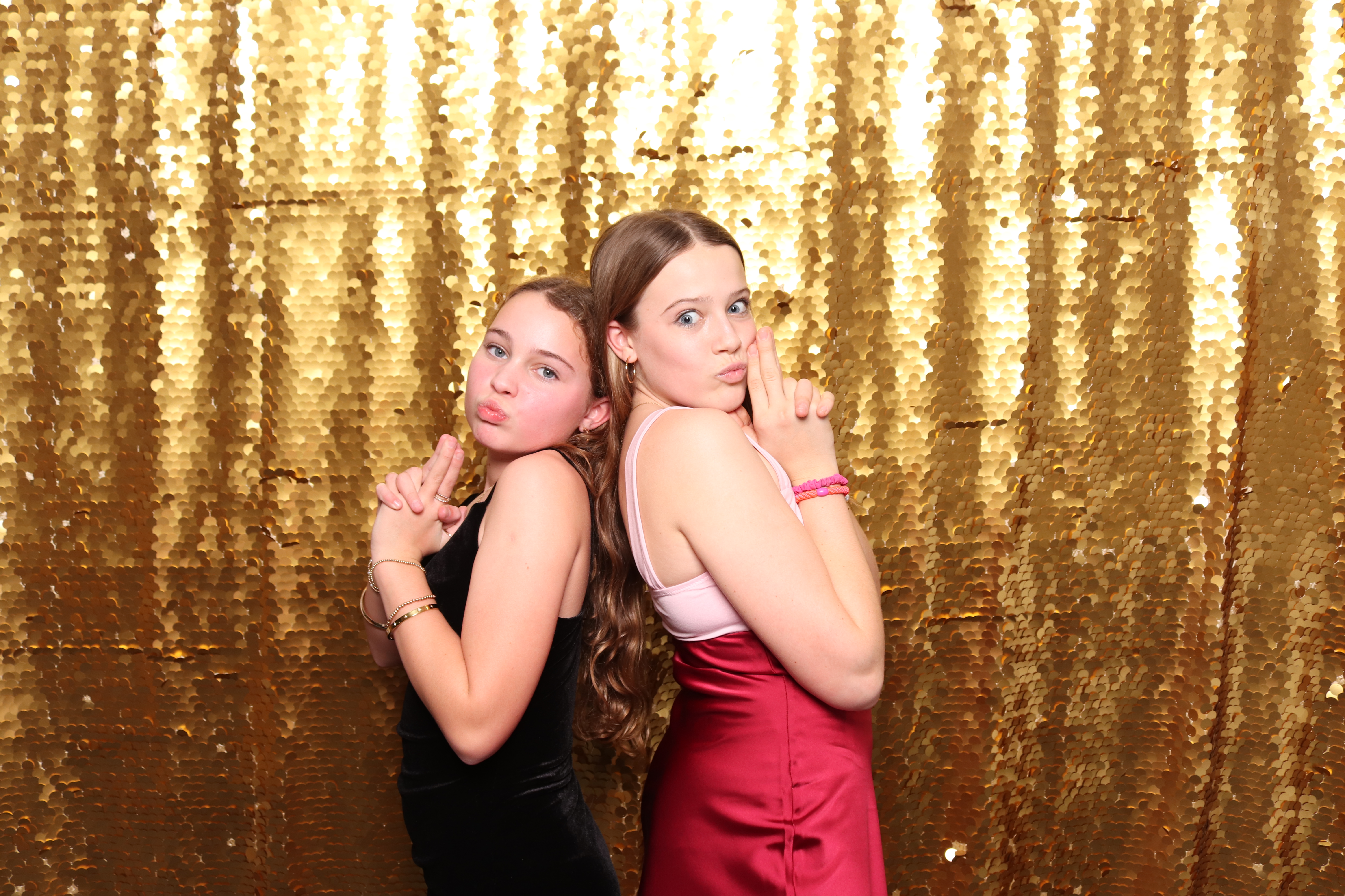 Kendall/Jubilee Christmas Party  | View more photos from the event at gallery.pbooth.co.uk/u/ThePboothCompany/KendallJubilee-Christmas-Party-0