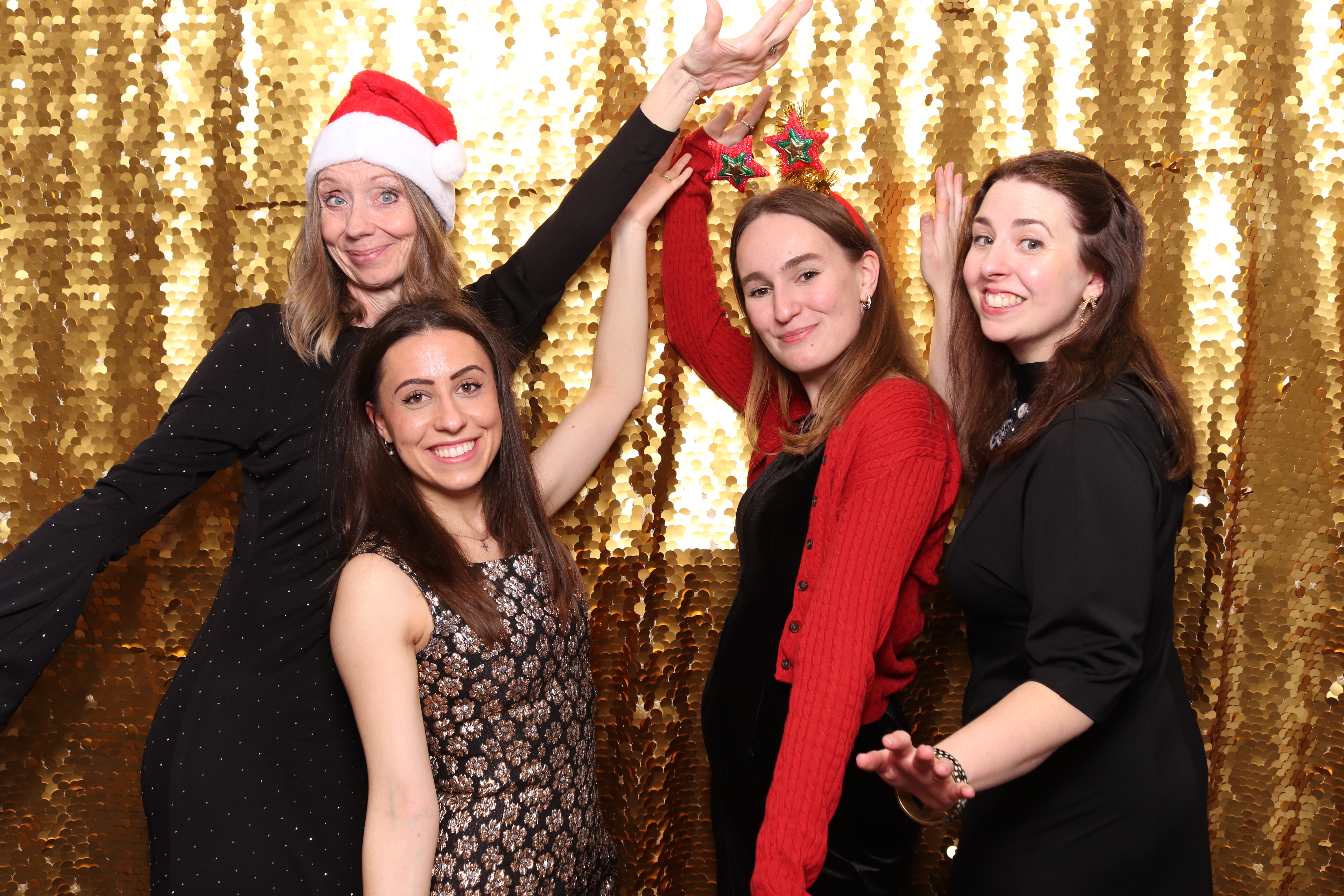 Kendall/Jubilee Christmas Party  | View more photos from the event at gallery.pbooth.co.uk/u/ThePboothCompany/KendallJubilee-Christmas-Party-0