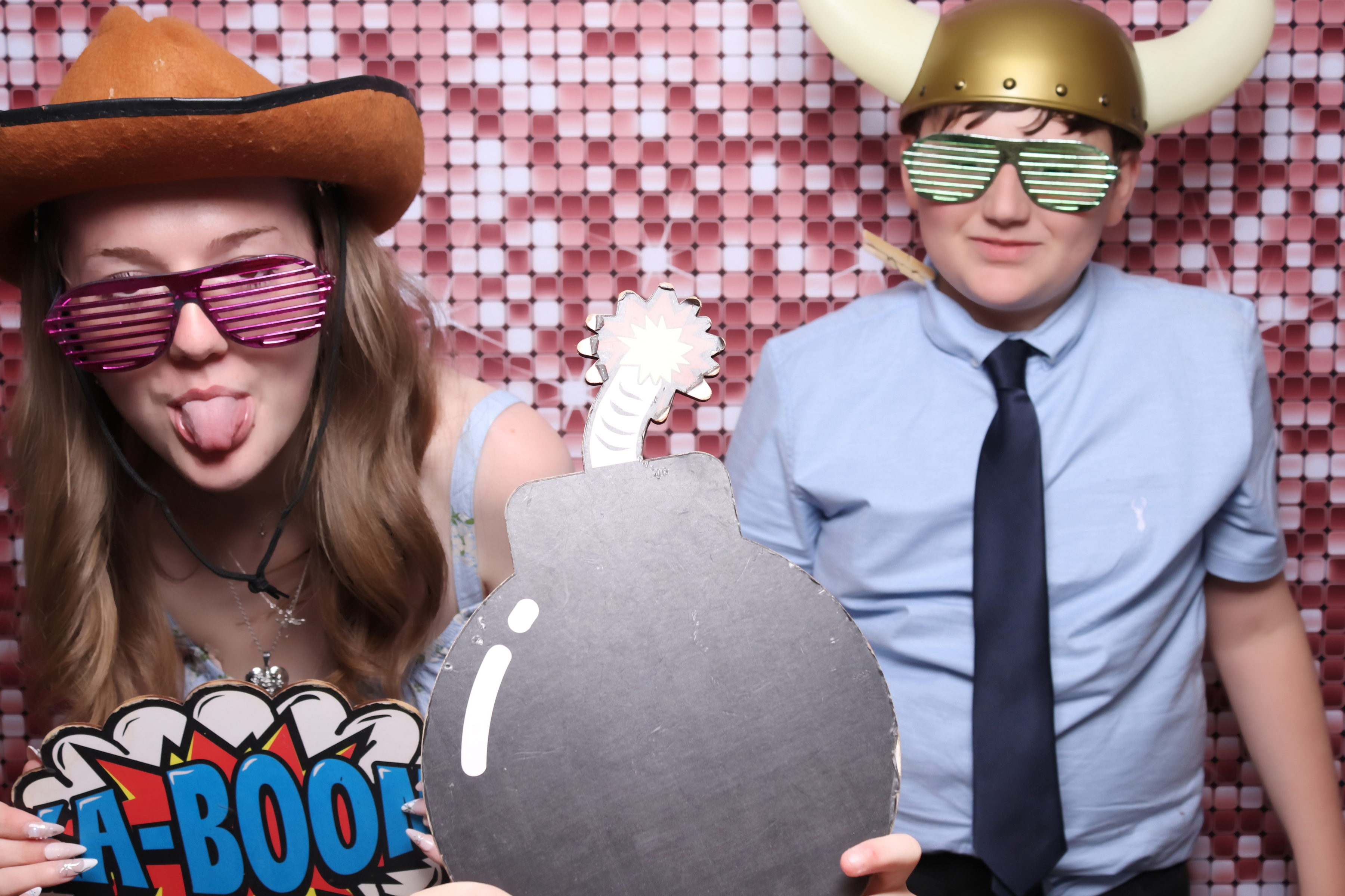 Lauren and James Wedding | View more photos from the event at gallery.pbooth.co.uk/u/ThePboothCompany/Lauren-and-James-Wedding