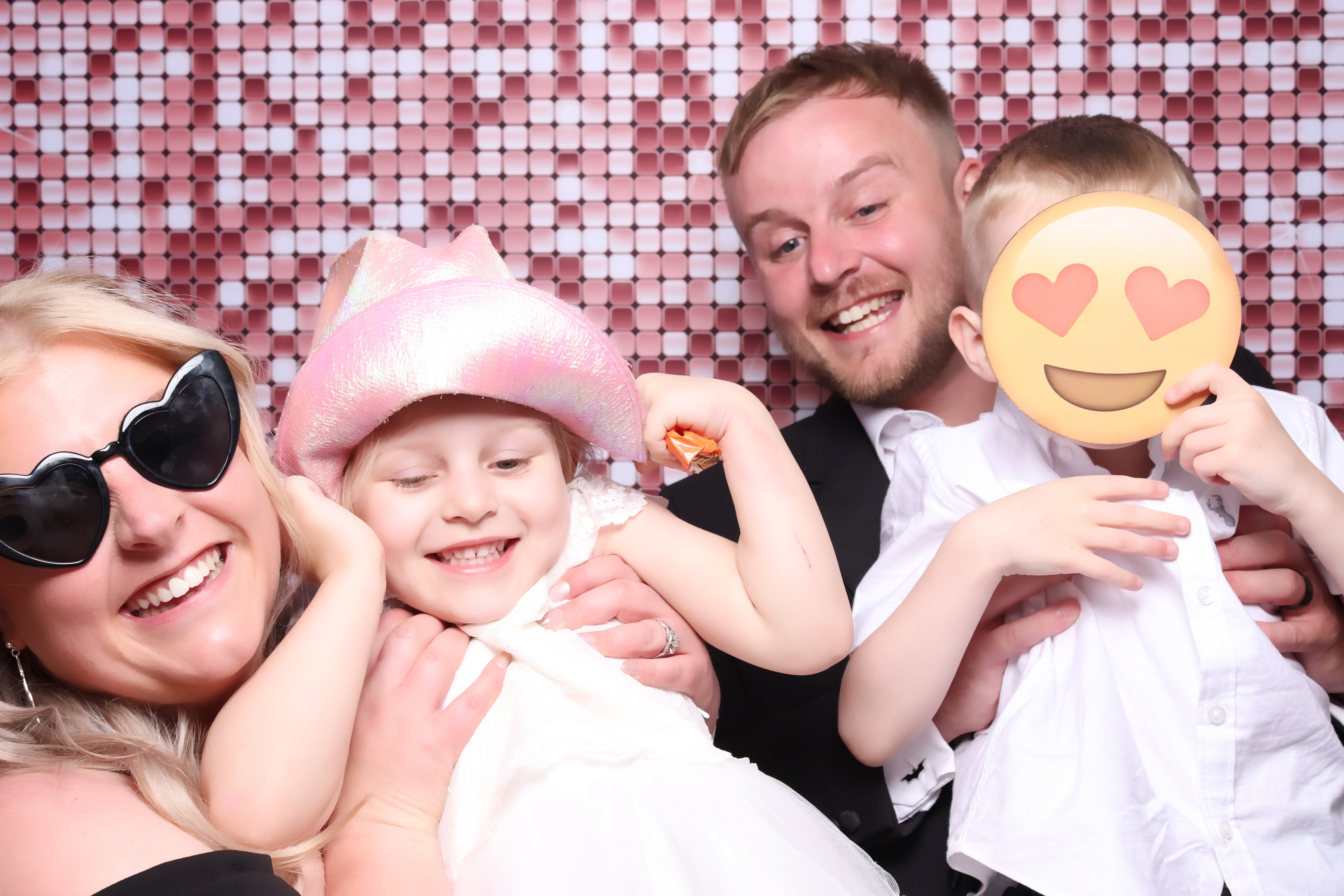 Lauren and James Wedding | View more photos from the event at gallery.pbooth.co.uk/u/ThePboothCompany/Lauren-and-James-Wedding