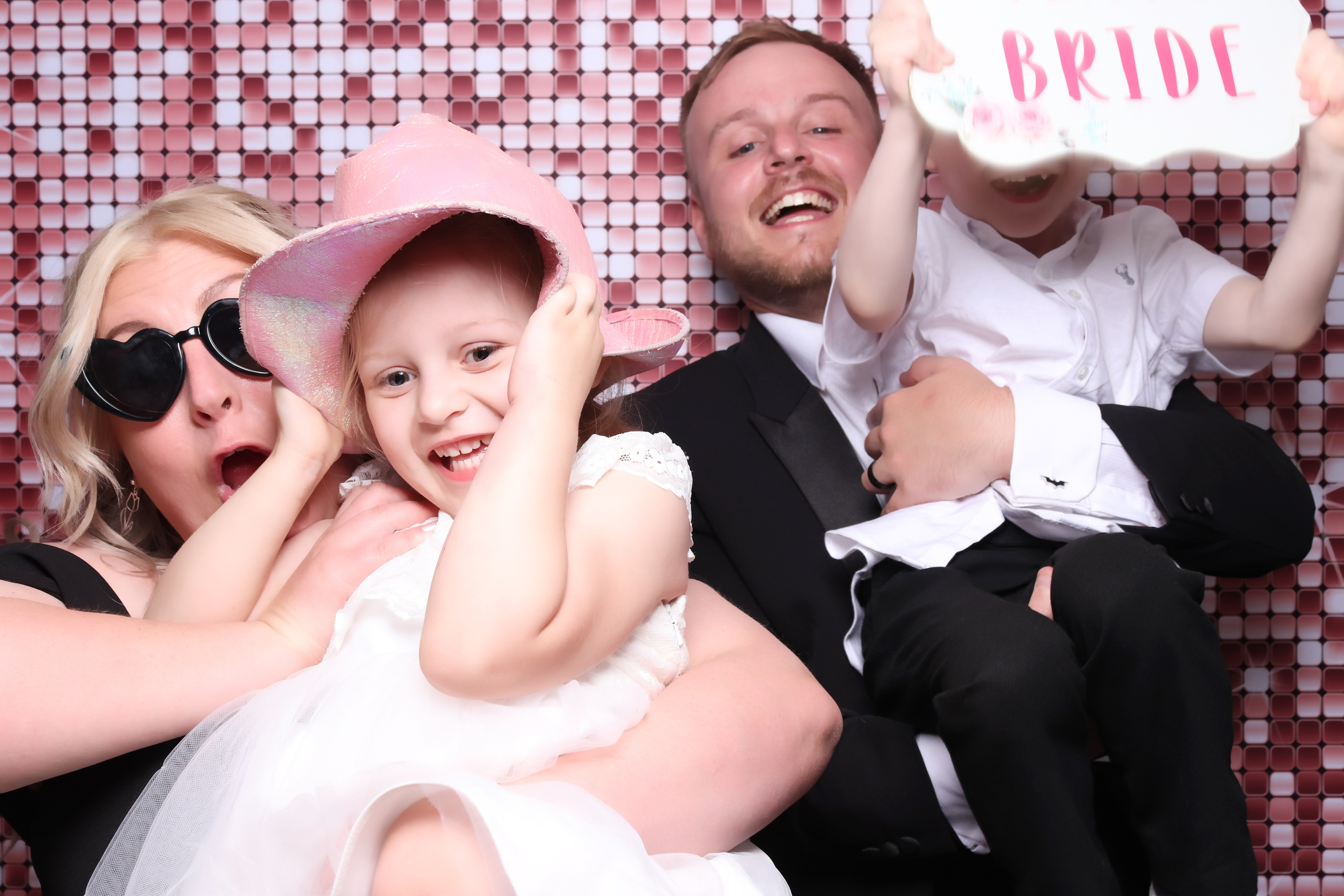 Lauren and James Wedding | View more photos from the event at gallery.pbooth.co.uk/u/ThePboothCompany/Lauren-and-James-Wedding