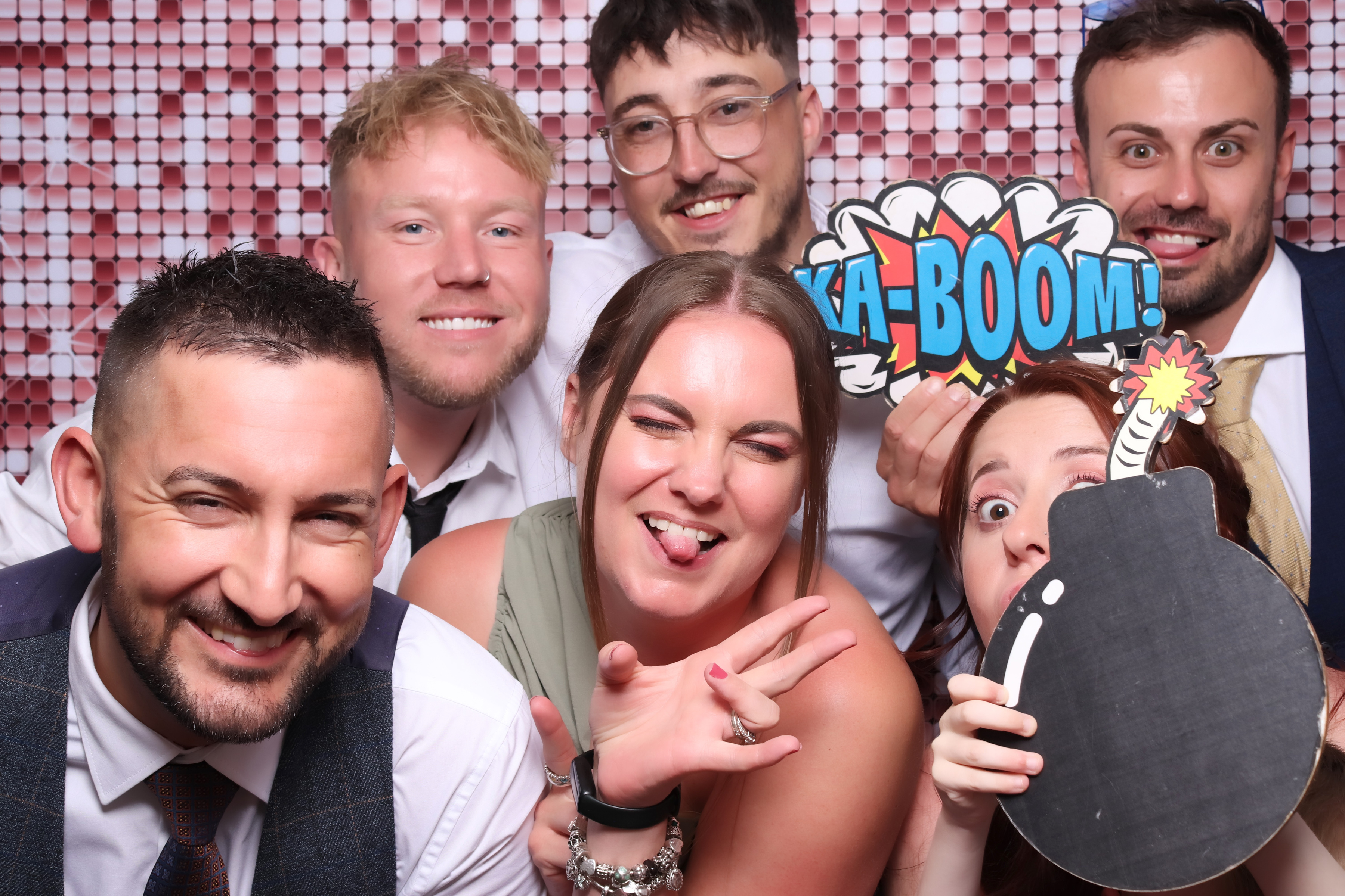 Lauren and James Wedding | View more photos from the event at gallery.pbooth.co.uk/u/ThePboothCompany/Lauren-and-James-Wedding