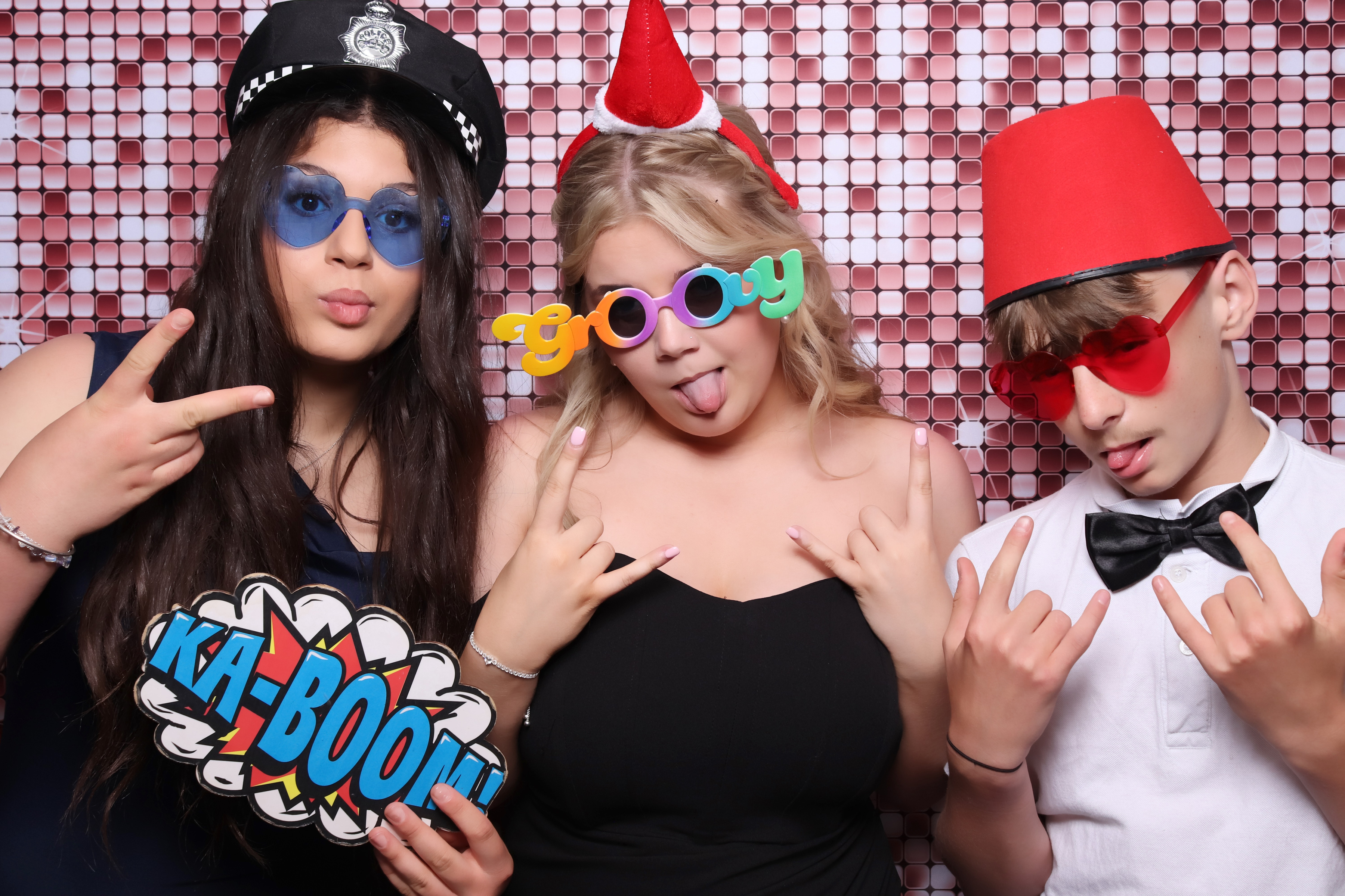 Lauren and James Wedding | View more photos from the event at gallery.pbooth.co.uk/u/ThePboothCompany/Lauren-and-James-Wedding