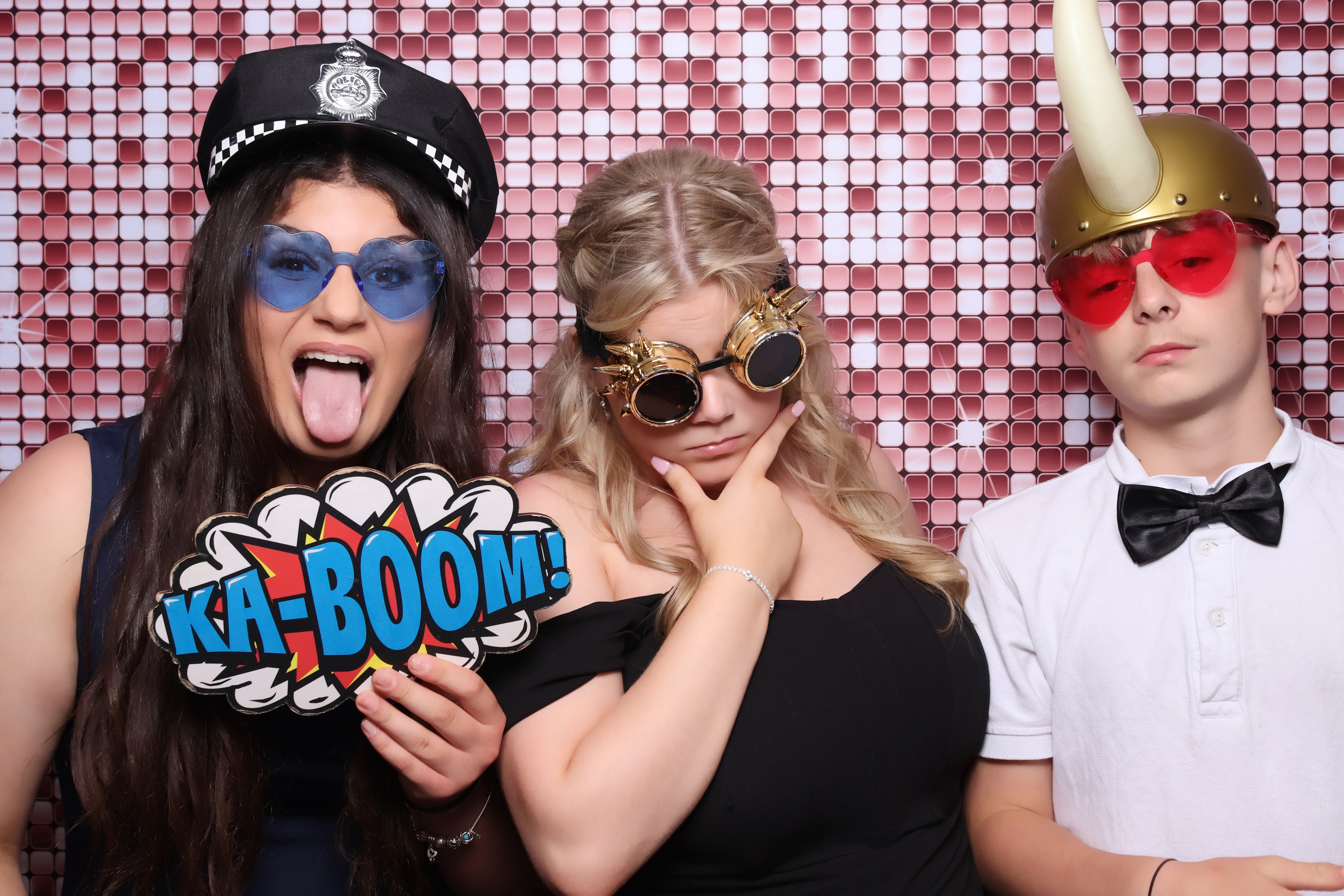 Lauren and James Wedding | View more photos from the event at gallery.pbooth.co.uk/u/ThePboothCompany/Lauren-and-James-Wedding