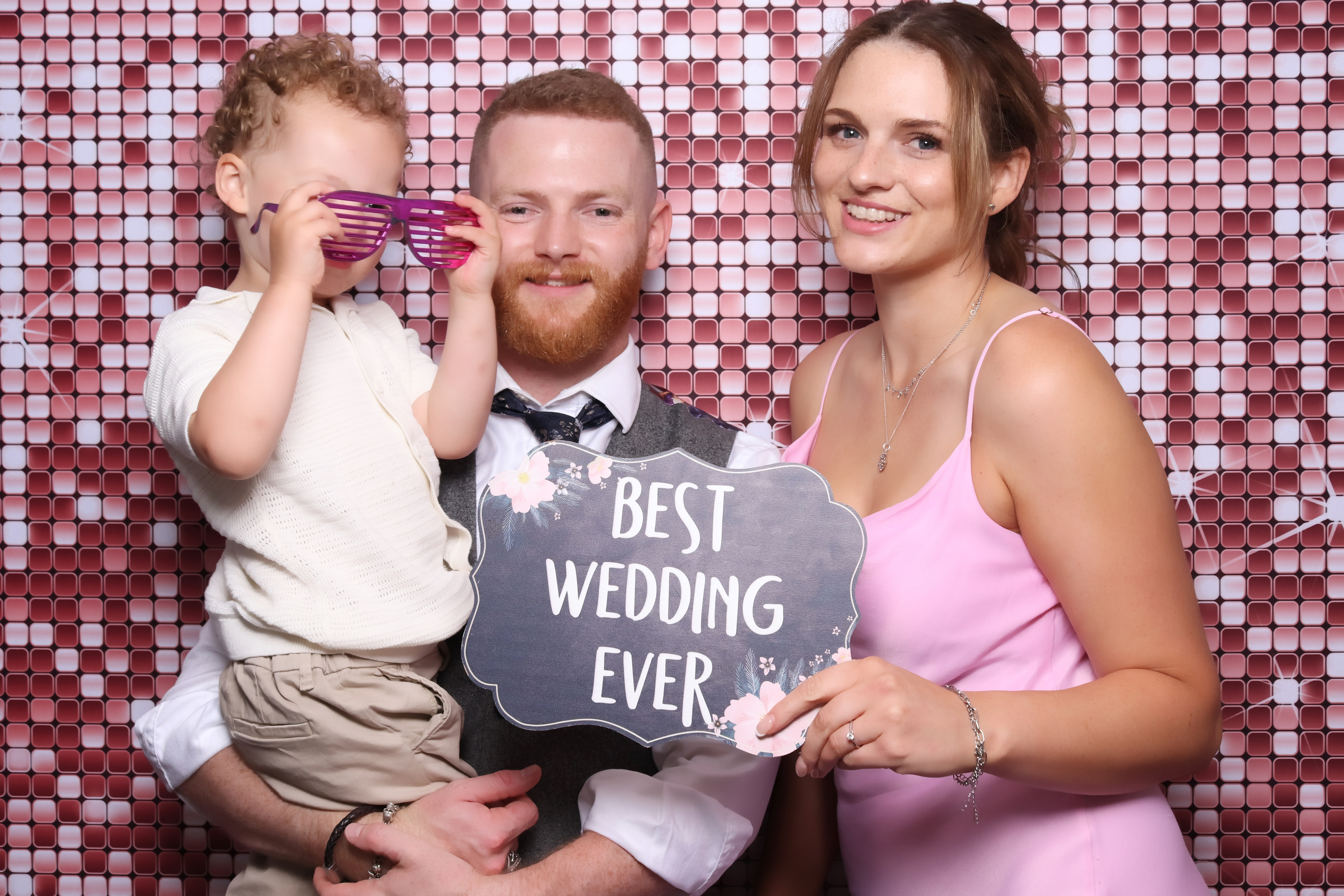 Lauren and James Wedding | View more photos from the event at gallery.pbooth.co.uk/u/ThePboothCompany/Lauren-and-James-Wedding