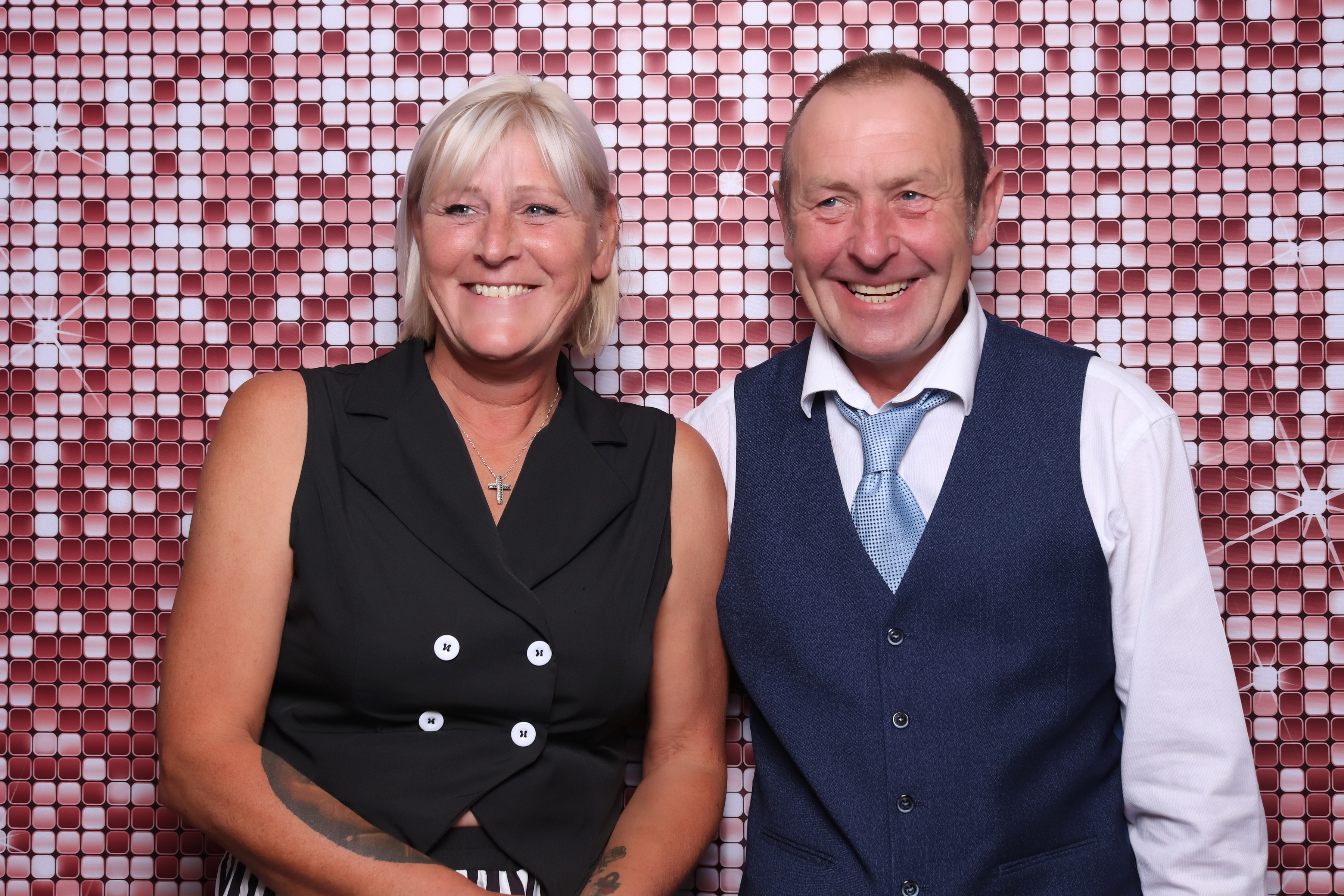 Lauren and James Wedding | View more photos from the event at gallery.pbooth.co.uk/u/ThePboothCompany/Lauren-and-James-Wedding