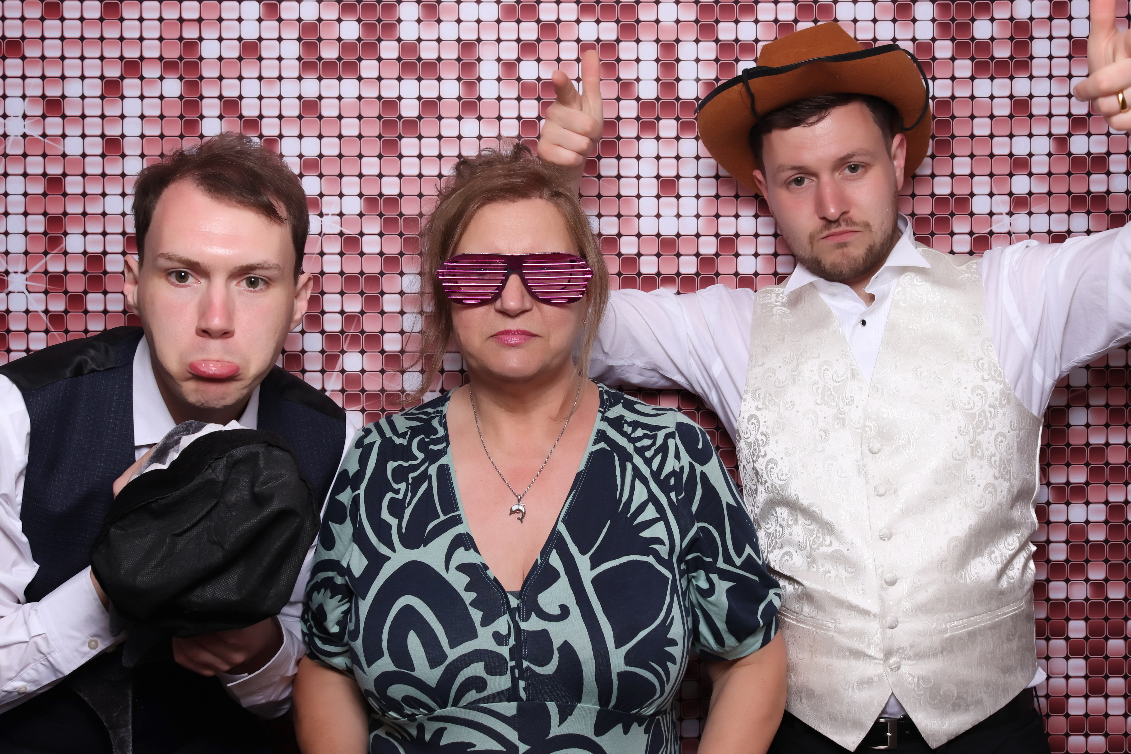 Lauren and James Wedding | View more photos from the event at gallery.pbooth.co.uk/u/ThePboothCompany/Lauren-and-James-Wedding