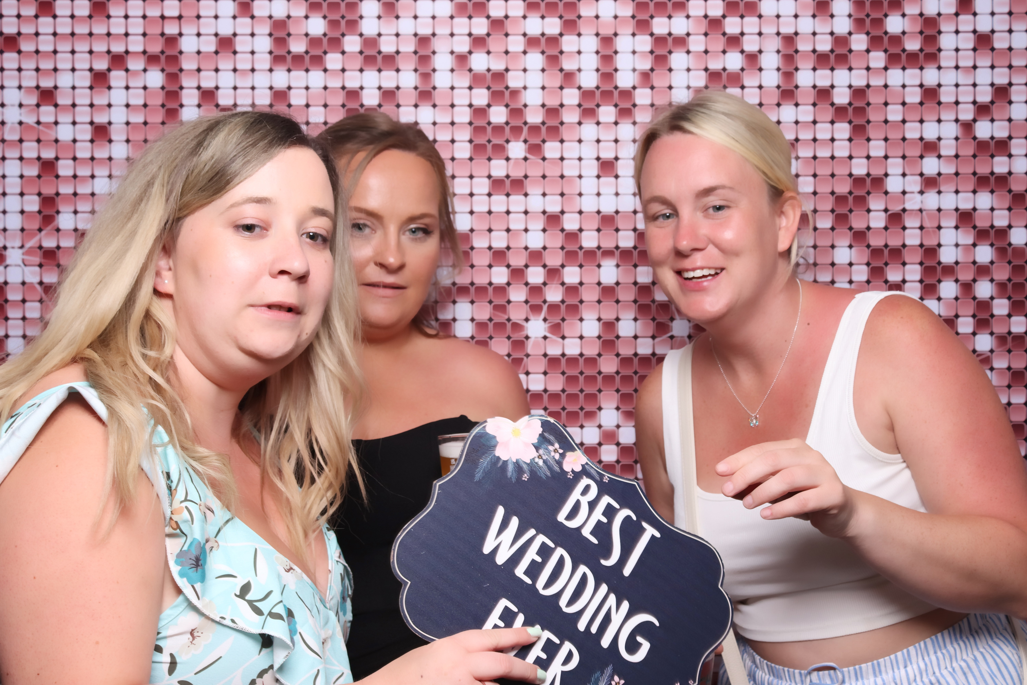 Lauren and James Wedding | View more photos from the event at gallery.pbooth.co.uk/u/ThePboothCompany/Lauren-and-James-Wedding