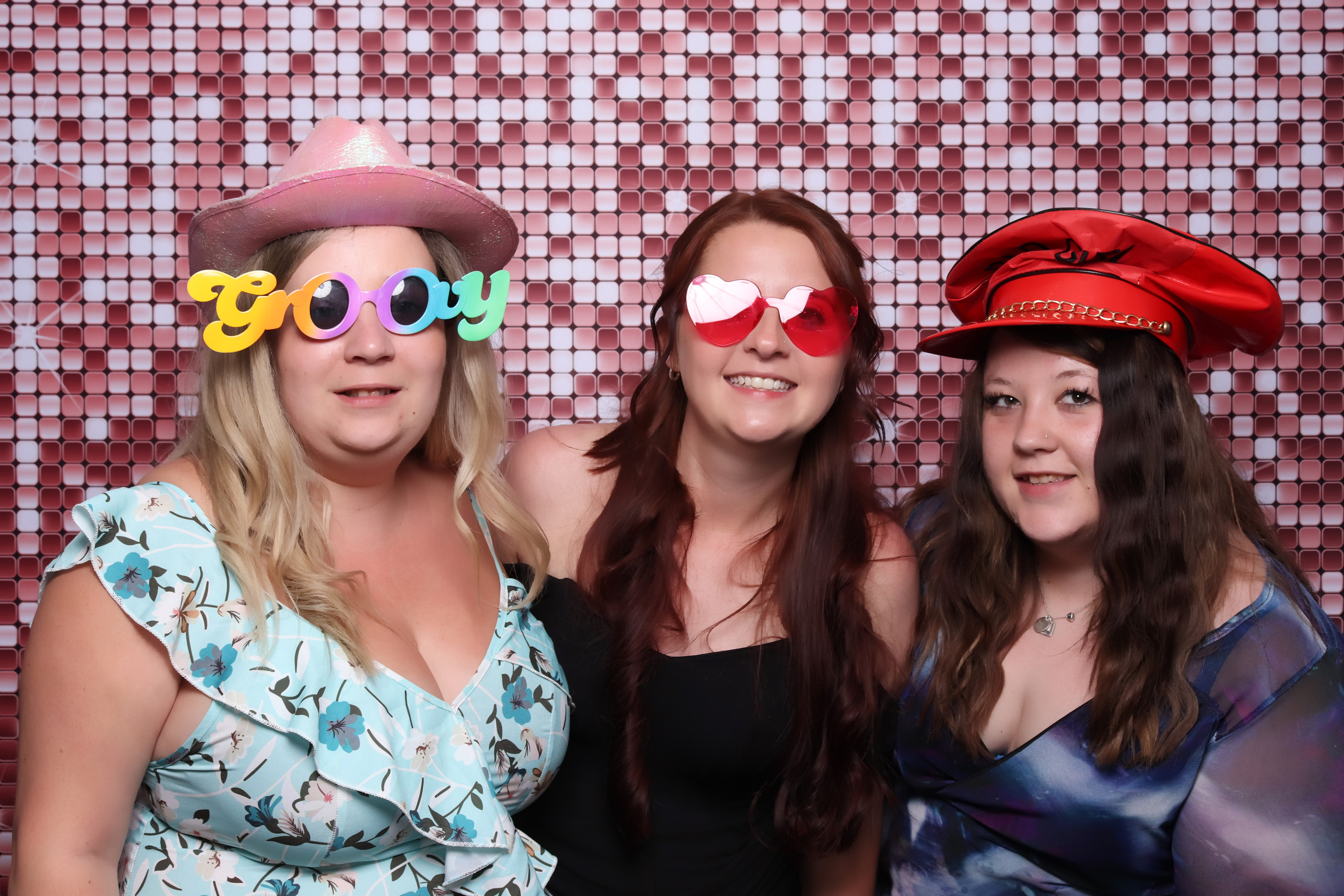 Lauren and James Wedding | View more photos from the event at gallery.pbooth.co.uk/u/ThePboothCompany/Lauren-and-James-Wedding