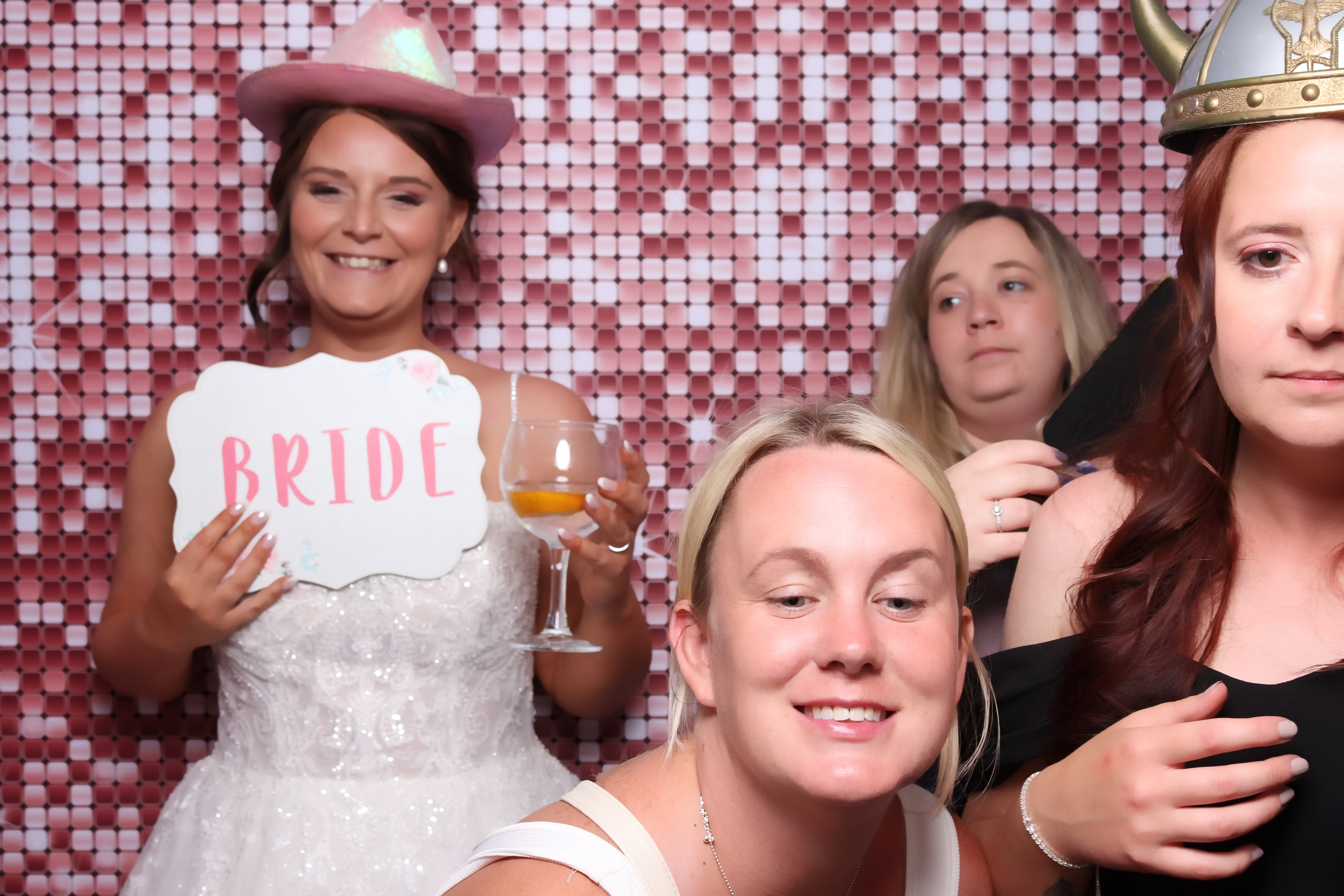 Lauren and James Wedding | View more photos from the event at gallery.pbooth.co.uk/u/ThePboothCompany/Lauren-and-James-Wedding