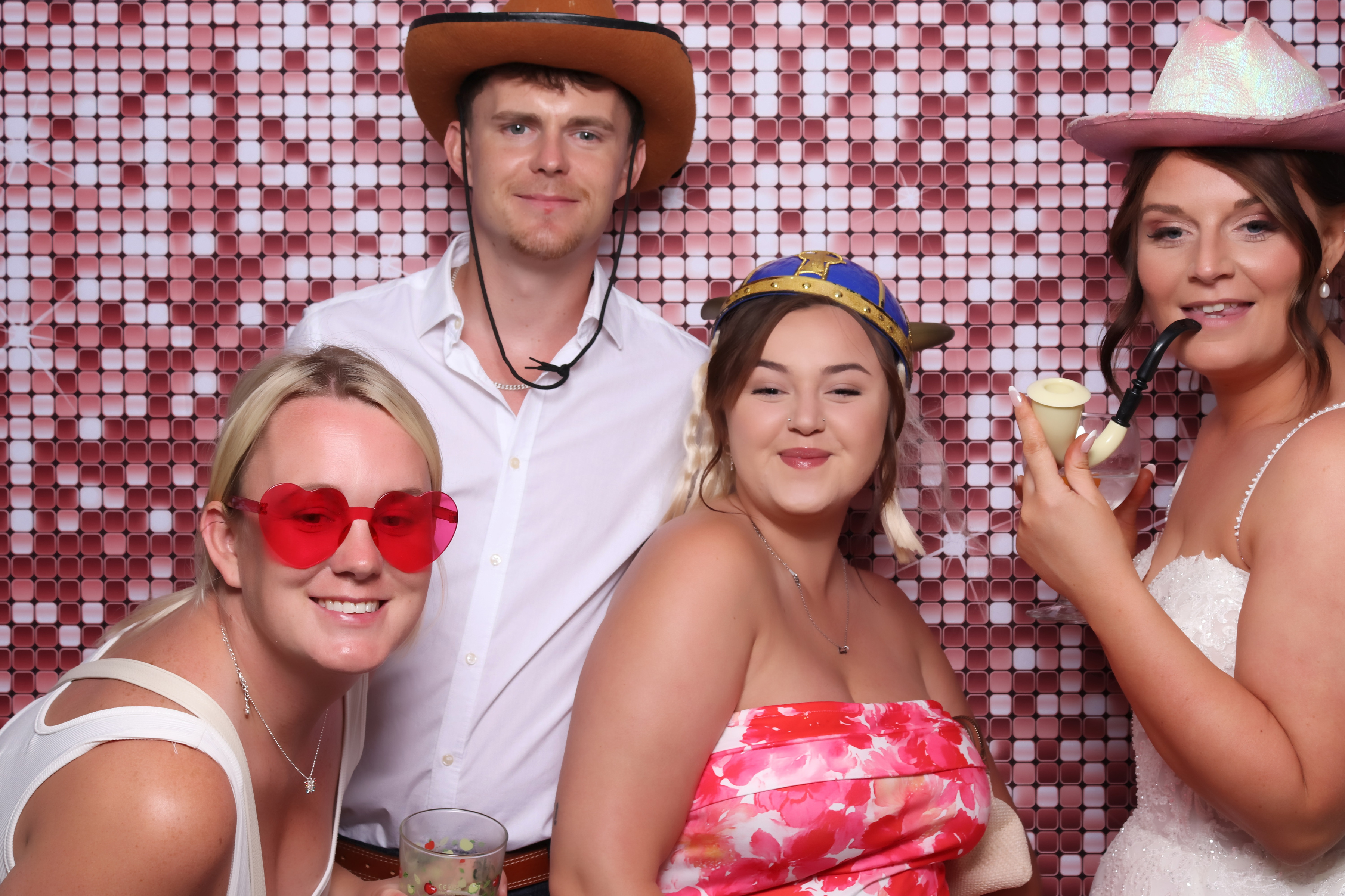 Lauren and James Wedding | View more photos from the event at gallery.pbooth.co.uk/u/ThePboothCompany/Lauren-and-James-Wedding