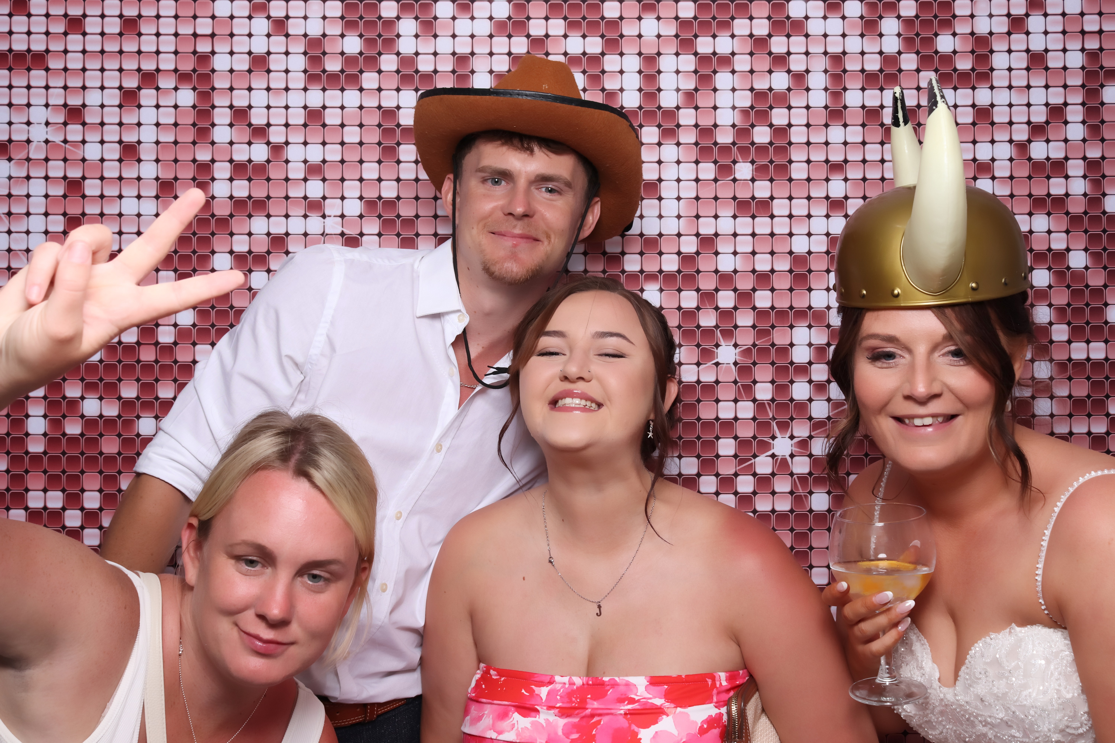 Lauren and James Wedding | View more photos from the event at gallery.pbooth.co.uk/u/ThePboothCompany/Lauren-and-James-Wedding