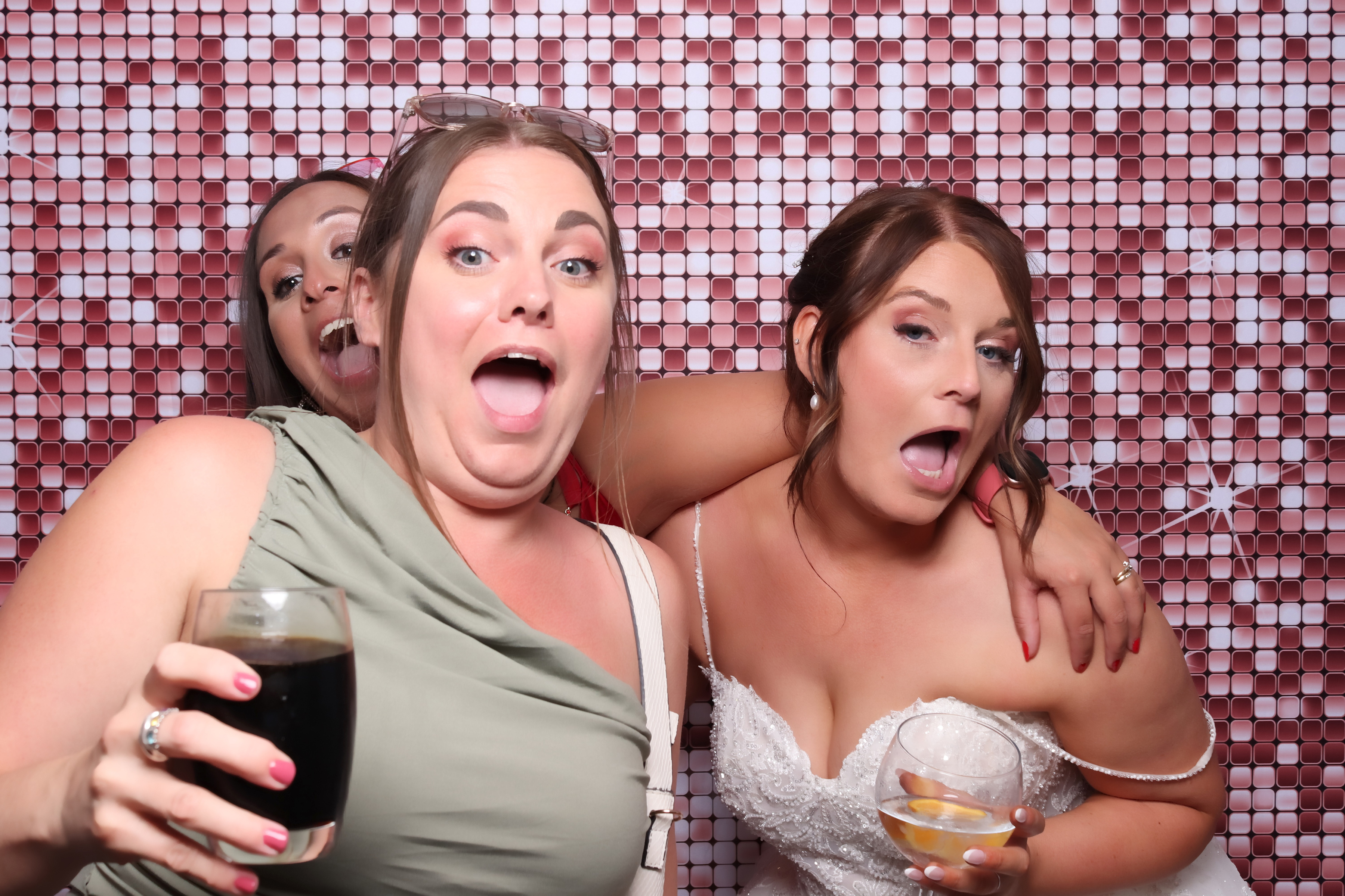 Lauren and James Wedding | View more photos from the event at gallery.pbooth.co.uk/u/ThePboothCompany/Lauren-and-James-Wedding