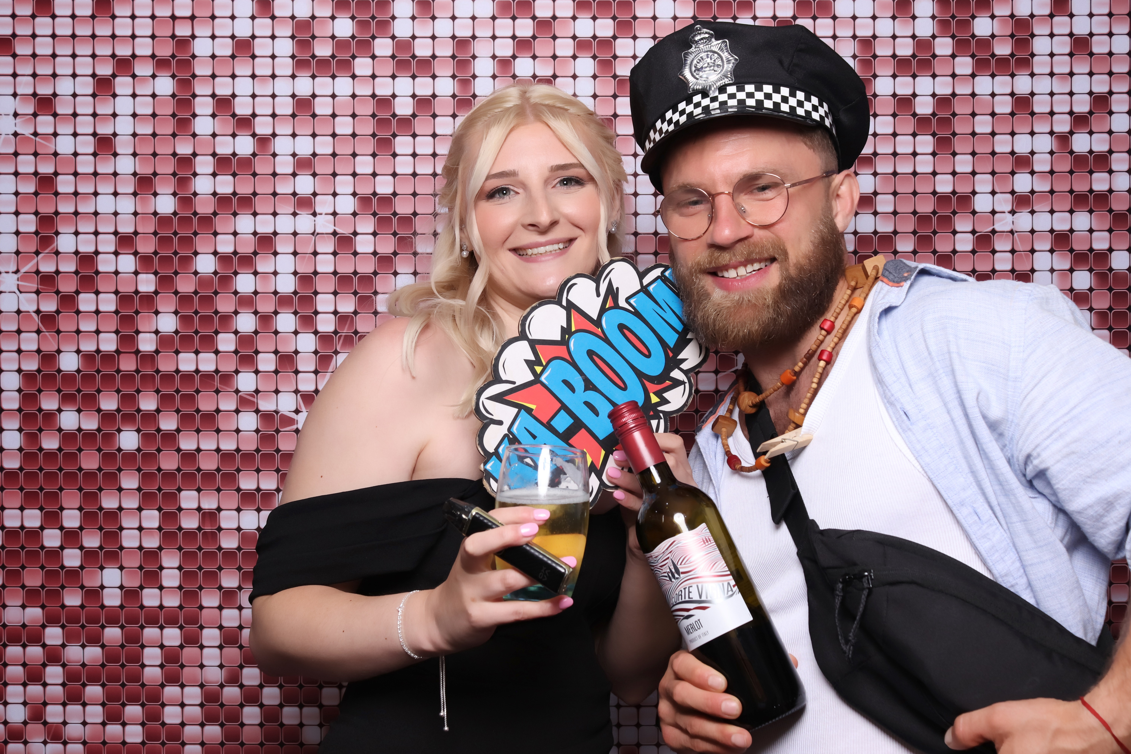 Lauren and James Wedding | View more photos from the event at gallery.pbooth.co.uk/u/ThePboothCompany/Lauren-and-James-Wedding