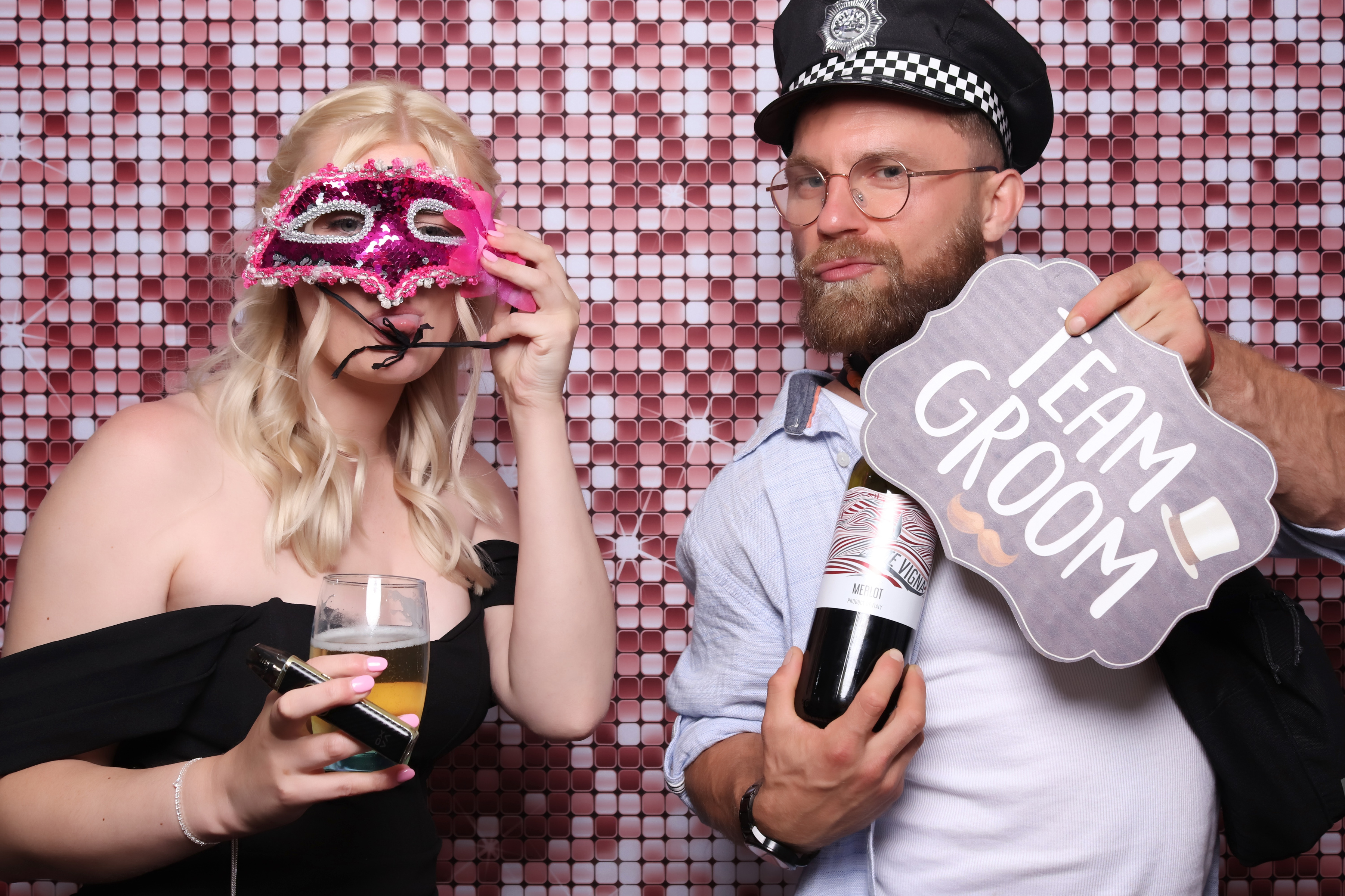 Lauren and James Wedding | View more photos from the event at gallery.pbooth.co.uk/u/ThePboothCompany/Lauren-and-James-Wedding