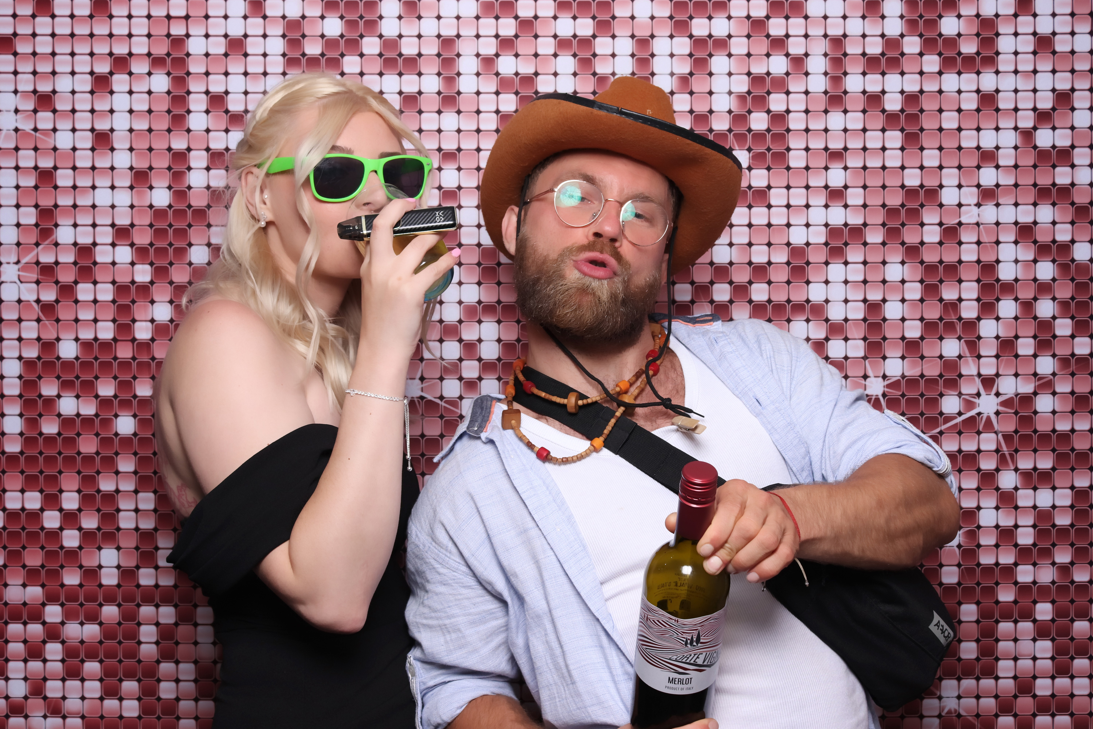 Lauren and James Wedding | View more photos from the event at gallery.pbooth.co.uk/u/ThePboothCompany/Lauren-and-James-Wedding