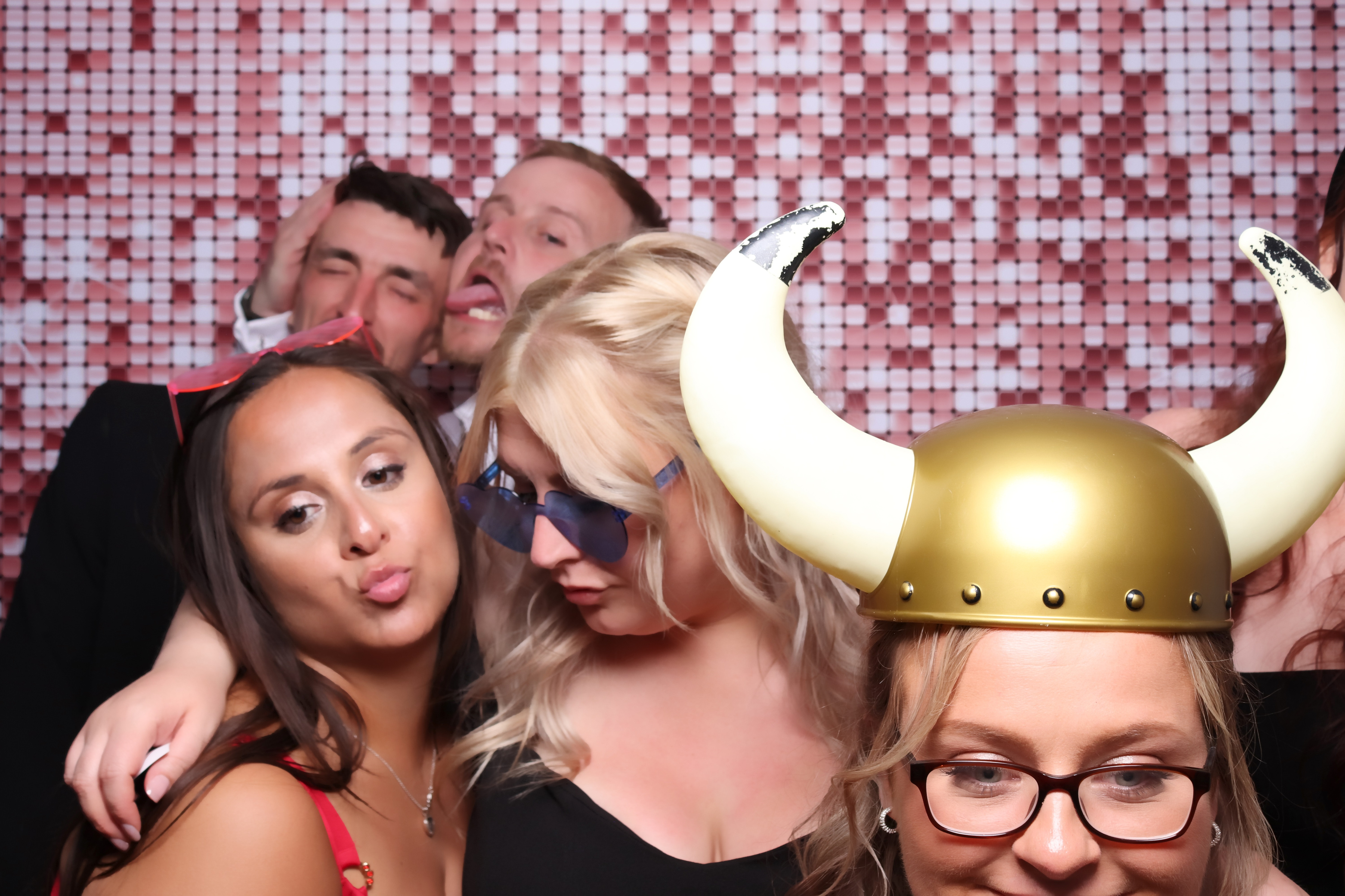 Lauren and James Wedding | View more photos from the event at gallery.pbooth.co.uk/u/ThePboothCompany/Lauren-and-James-Wedding