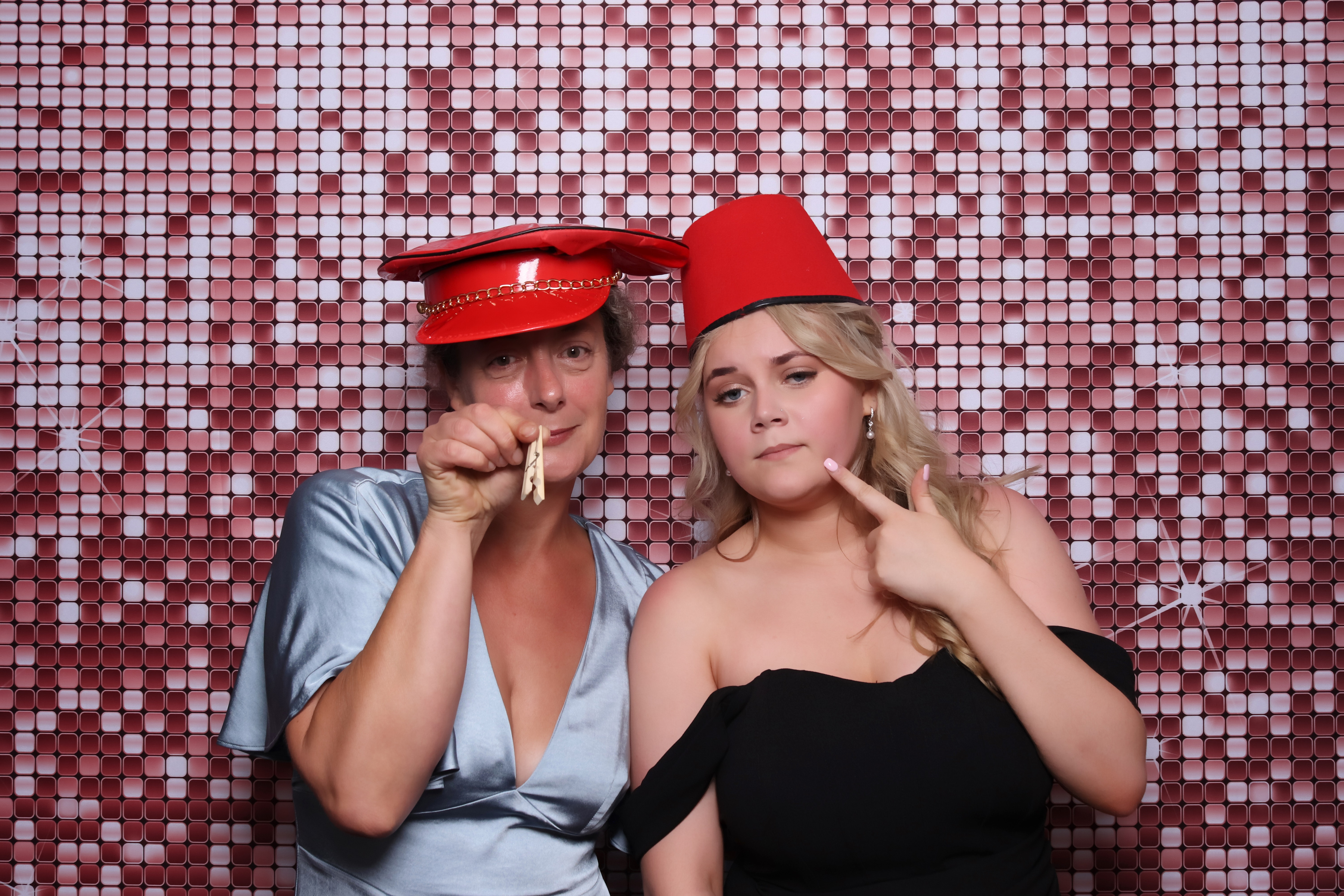 Lauren and James Wedding | View more photos from the event at gallery.pbooth.co.uk/u/ThePboothCompany/Lauren-and-James-Wedding