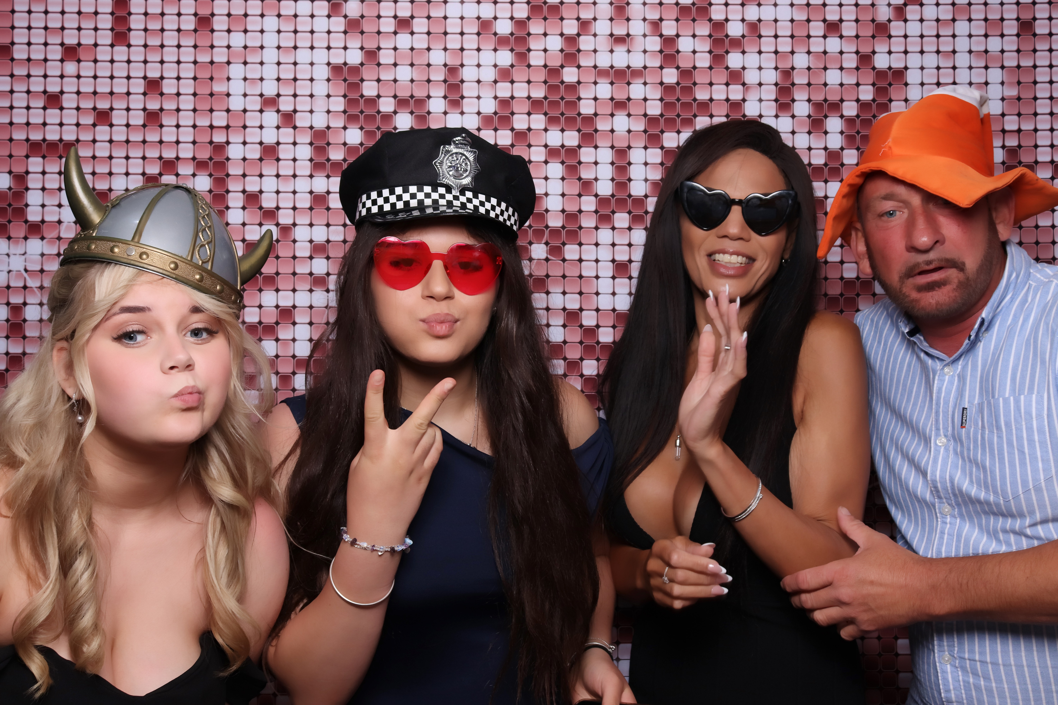 Lauren and James Wedding | View more photos from the event at gallery.pbooth.co.uk/u/ThePboothCompany/Lauren-and-James-Wedding