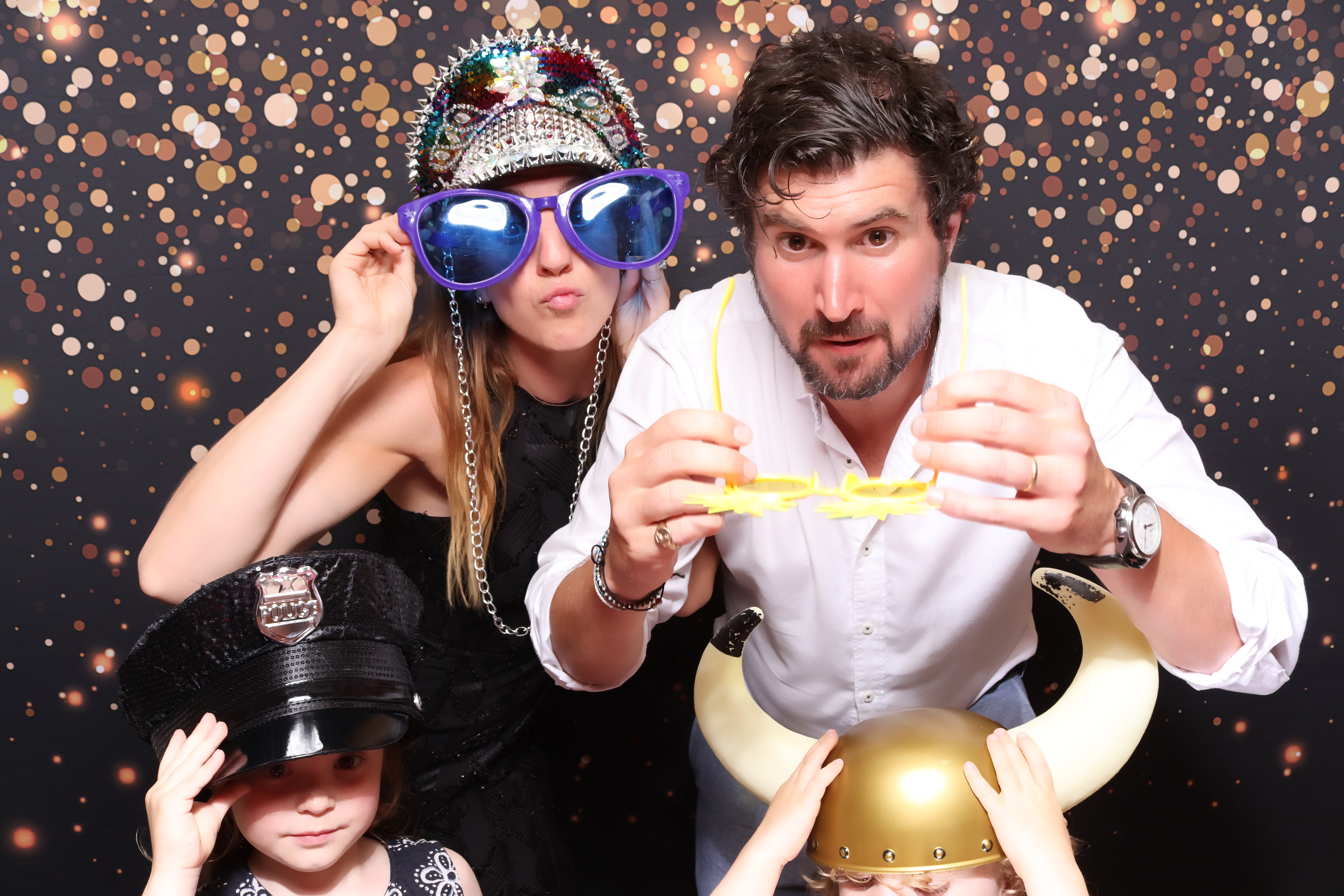 Lynda & Chris 40th Aniversary  | View more photos from the event at gallery.pbooth.co.uk/u/ThePboothCompany/Lynda-Chris-40th-Aniversary