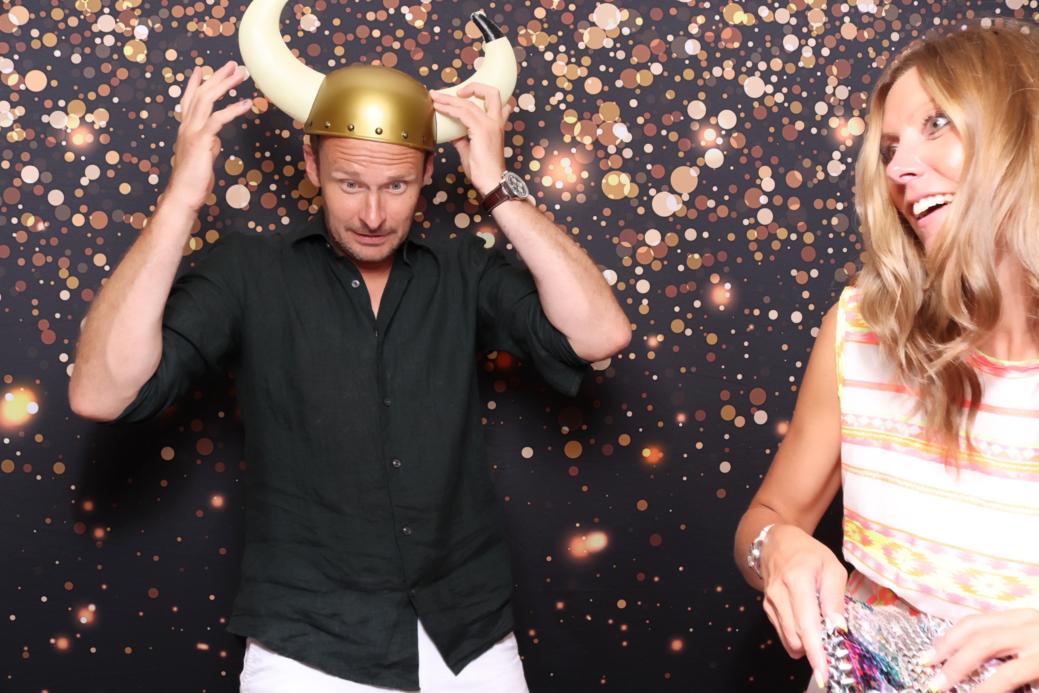 Lynda & Chris 40th Aniversary  | View more photos from the event at gallery.pbooth.co.uk/u/ThePboothCompany/Lynda-Chris-40th-Aniversary