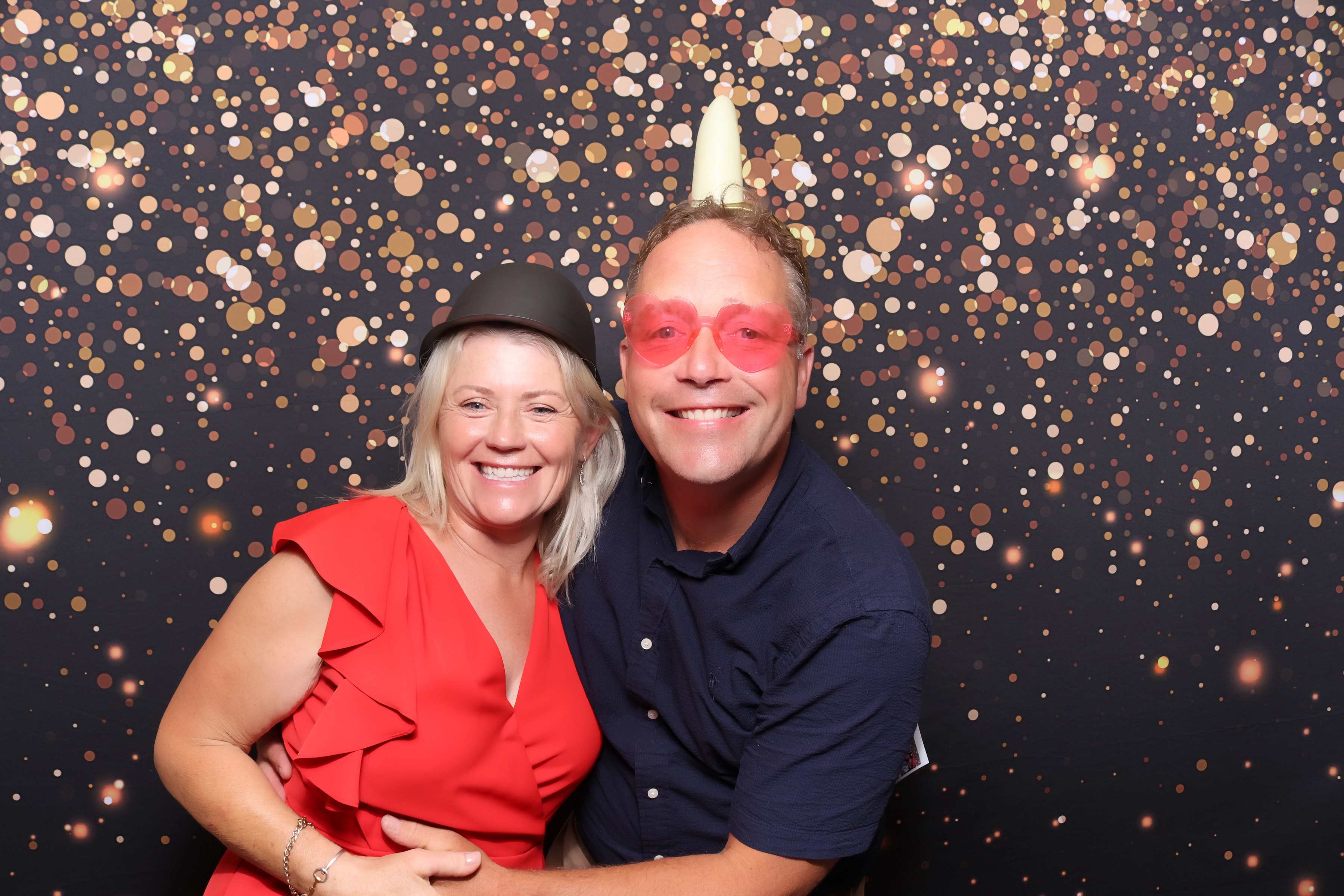 Lynda & Chris 40th Aniversary  | View more photos from the event at gallery.pbooth.co.uk/u/ThePboothCompany/Lynda-Chris-40th-Aniversary