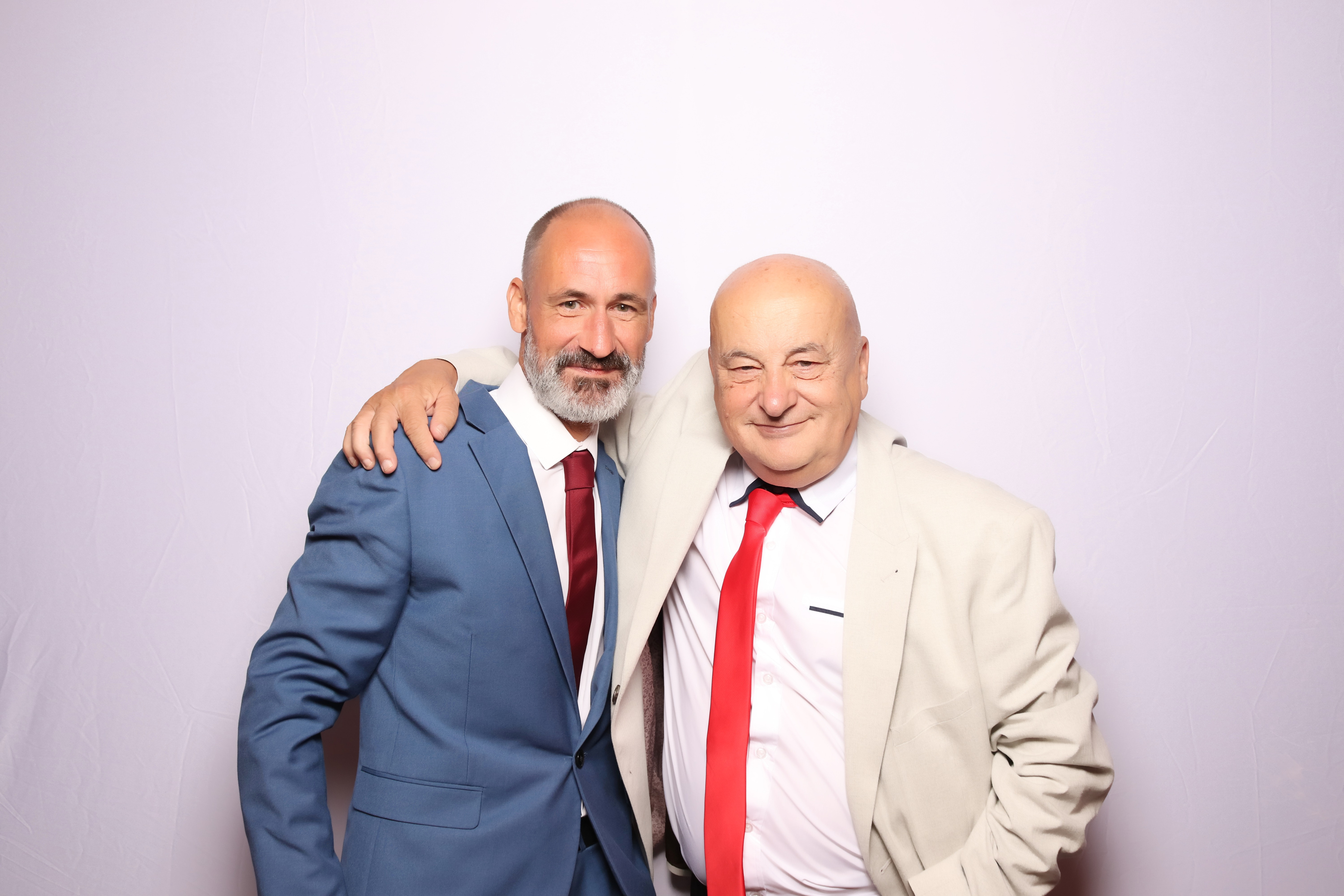 Mr & Mrs Kerr | View more photos from the event at gallery.pbooth.co.uk/u/ThePboothCompany/Mr-Mrs-Kerr