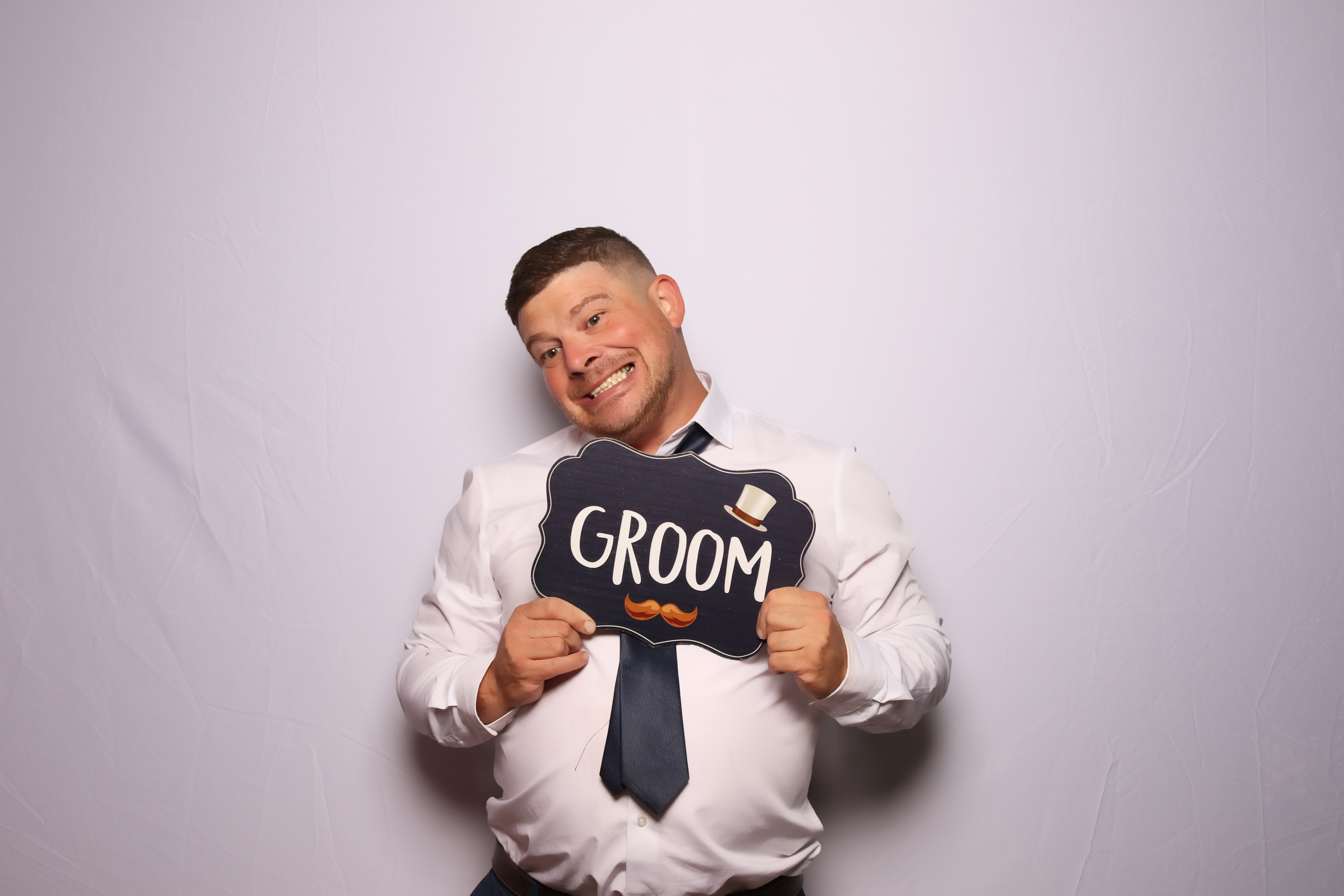 Mr & Mrs Kerr | View more photos from the event at gallery.pbooth.co.uk/u/ThePboothCompany/Mr-Mrs-Kerr