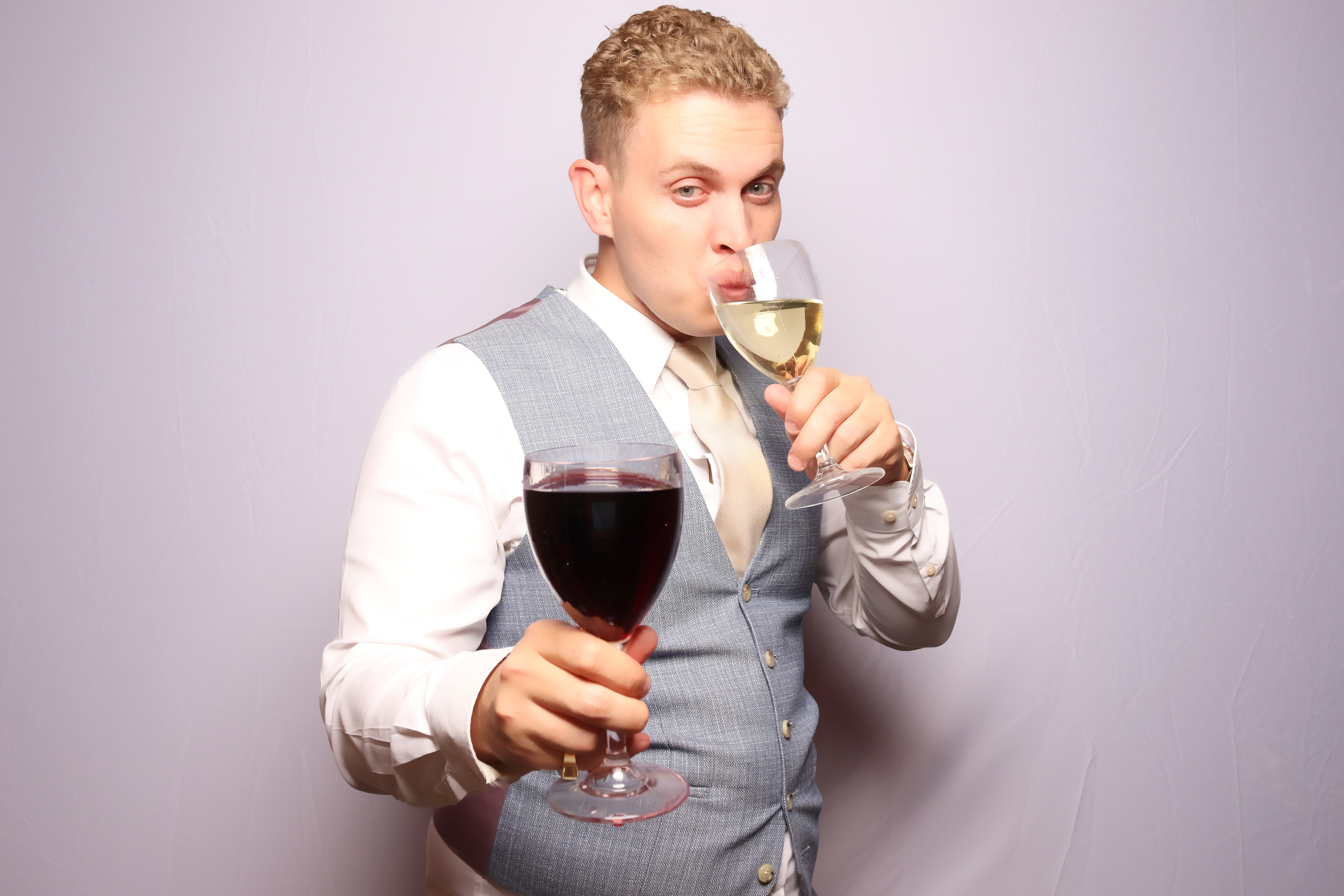 Mr & Mrs Kerr | View more photos from the event at gallery.pbooth.co.uk/u/ThePboothCompany/Mr-Mrs-Kerr