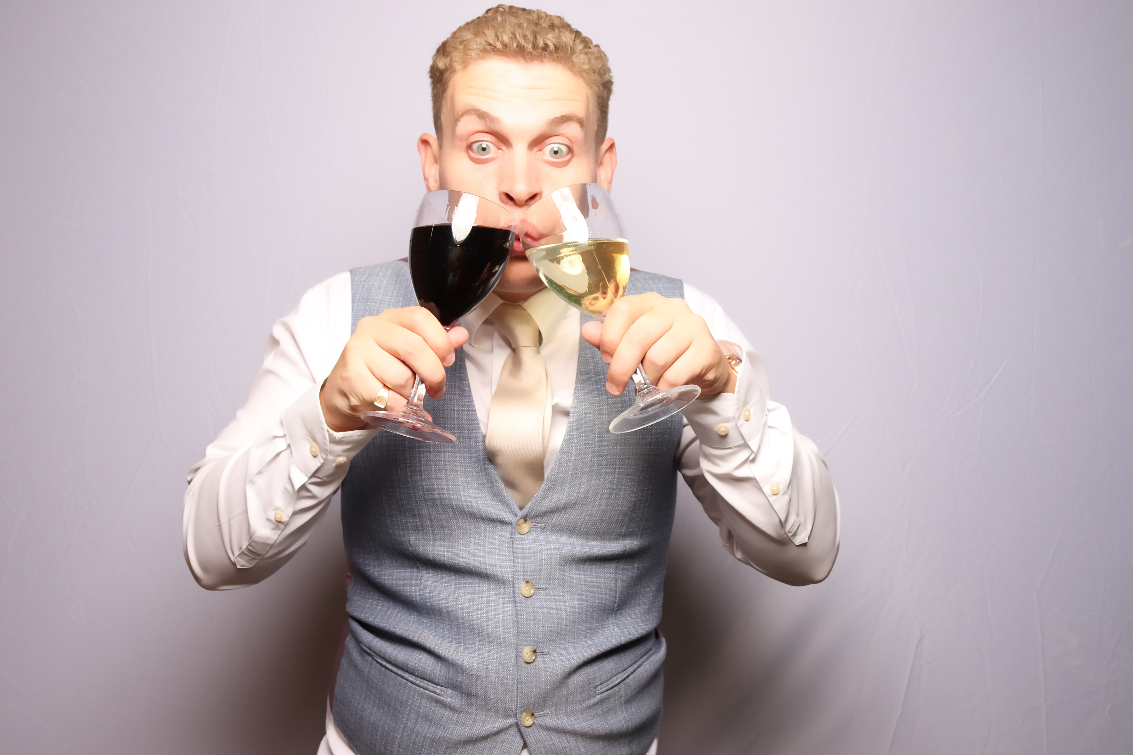 Mr & Mrs Kerr | View more photos from the event at gallery.pbooth.co.uk/u/ThePboothCompany/Mr-Mrs-Kerr